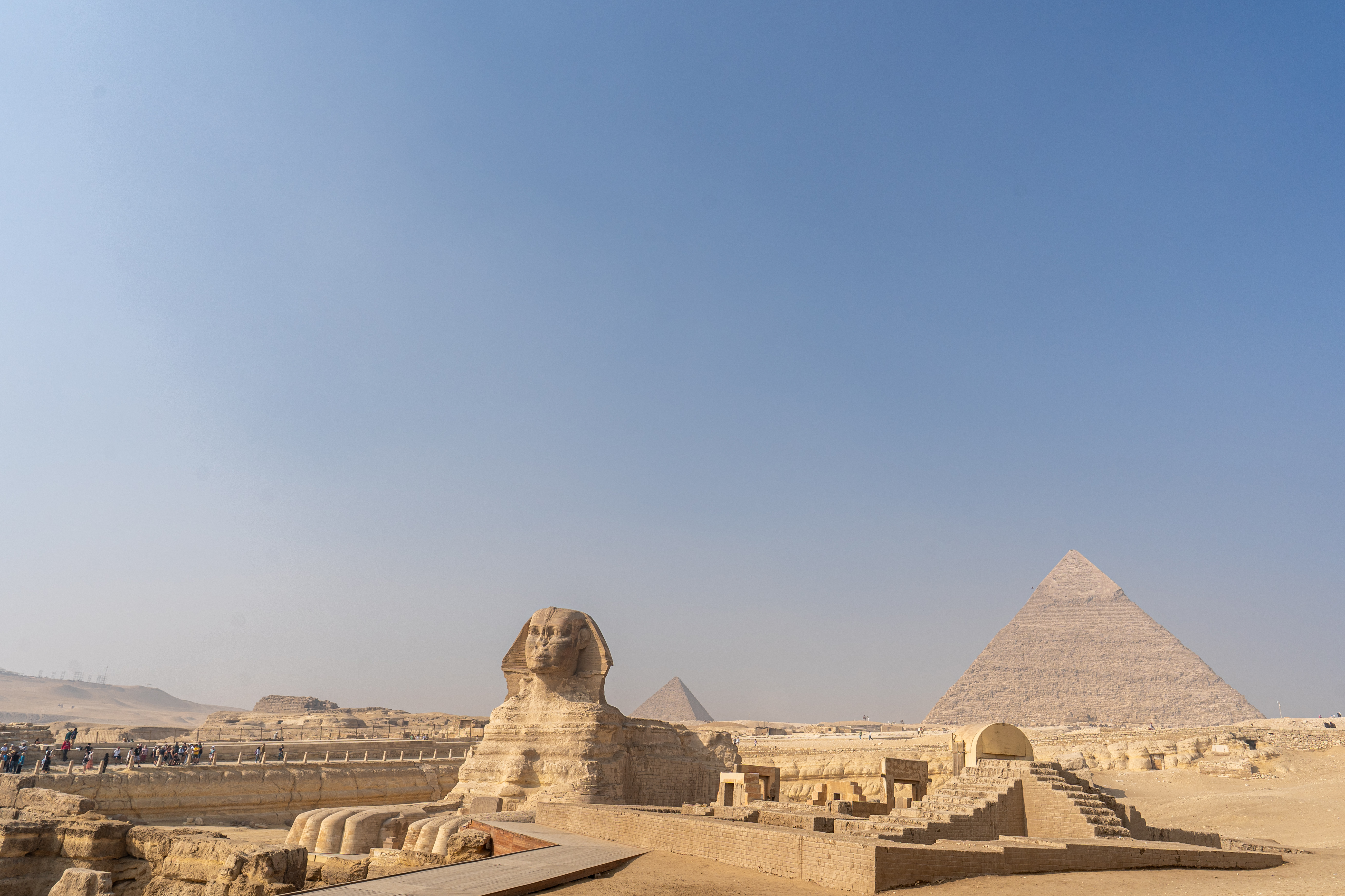 Fact Check: Is a Second Sphinx Buried Beneath The Pyramids of Giza?