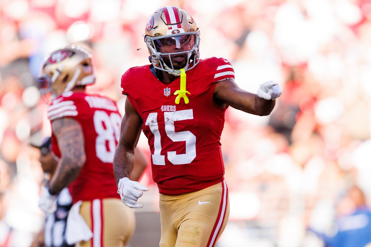 Os carregadores são incentivados a perseguir o principal agente livre WR com conexões com Mike McDaniel.