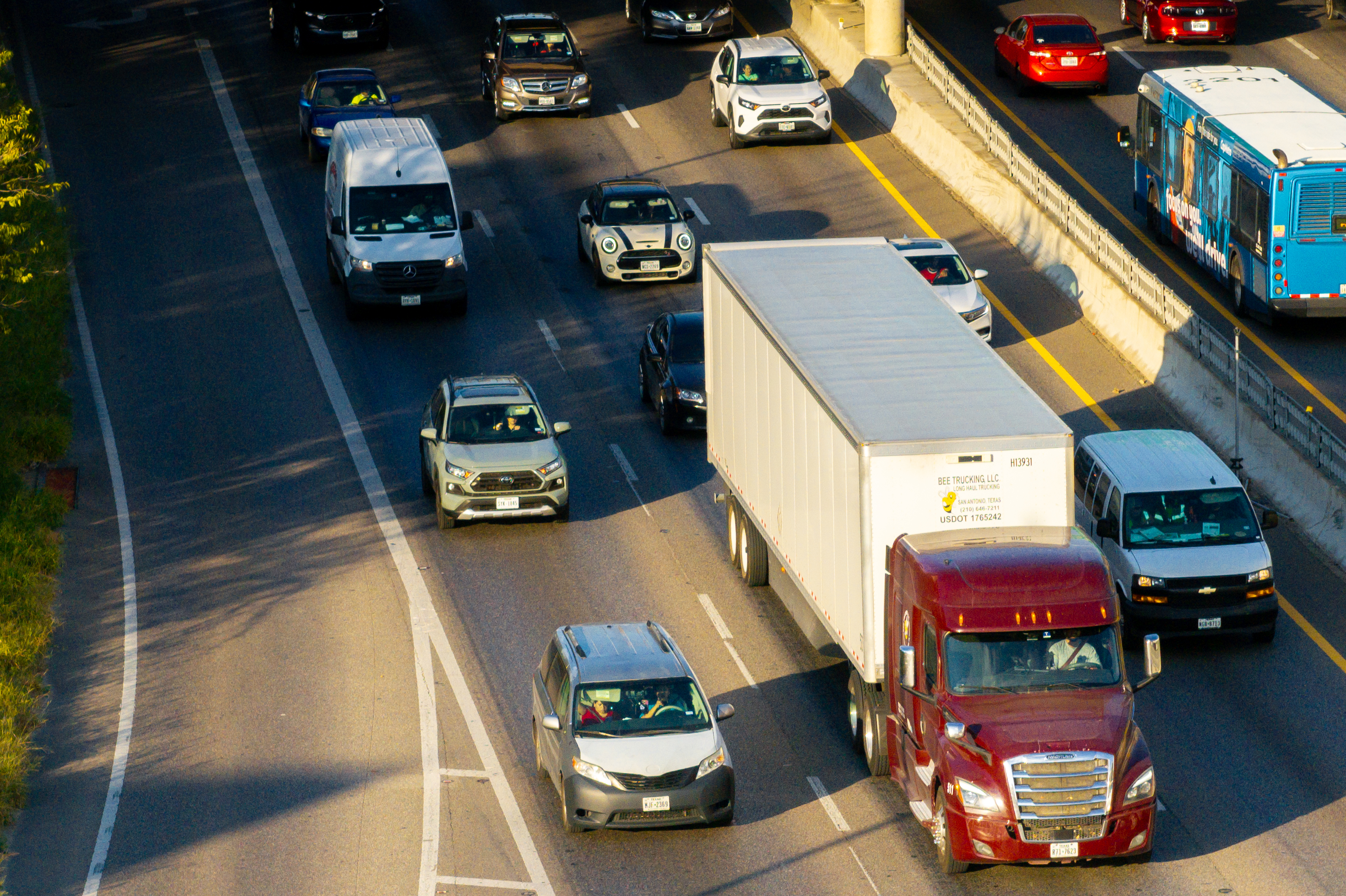 Wind Advisory Warnings for Nearly Half US as People Told Delay Travel