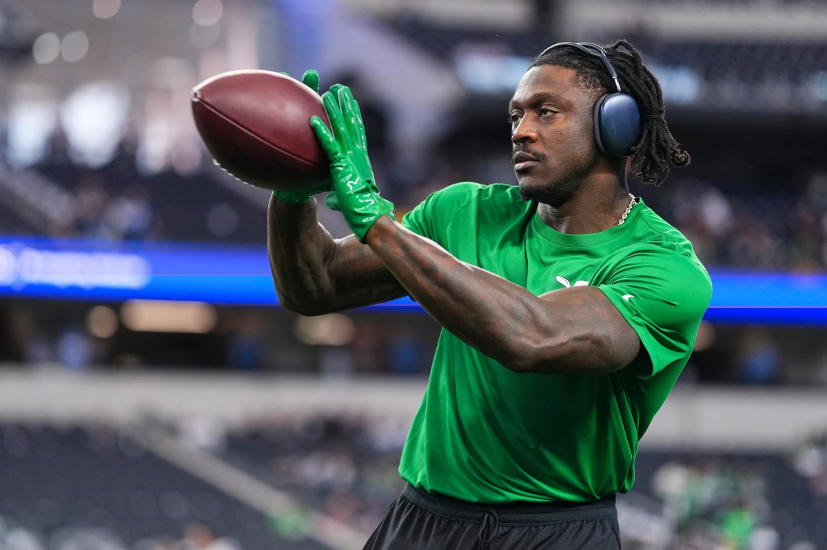 A.J. Brown Trade Talks Heat Up: Key Insights from Eagles GM Howie Roseman