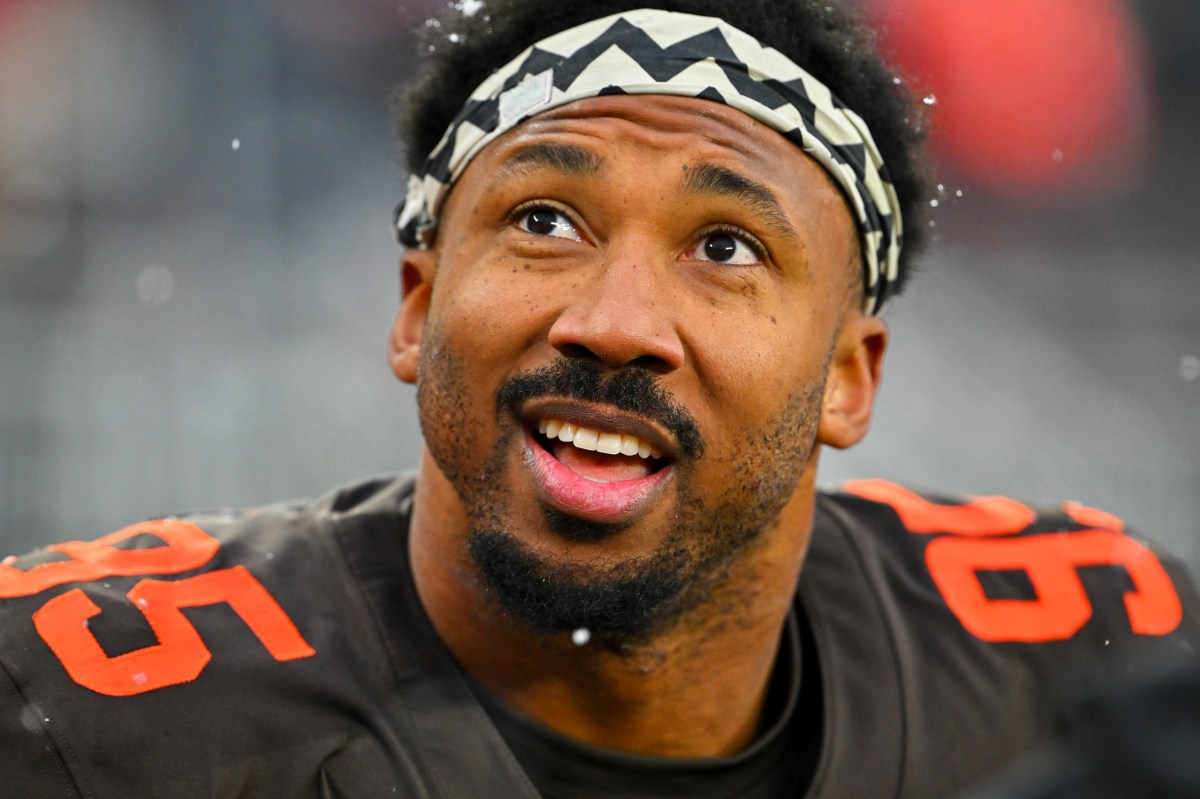 Browns' Myles Garrett has final say on potential trade