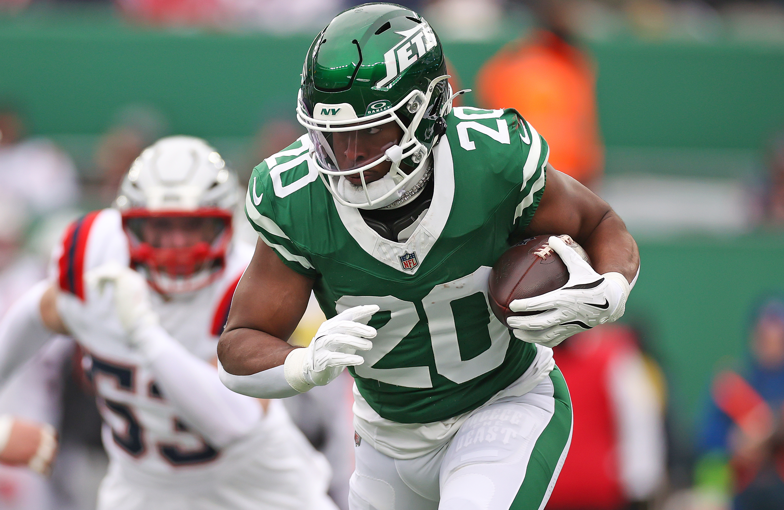 Breece Hall Has Clear Message for Jets Front Office Amid Team’s Spending Spree