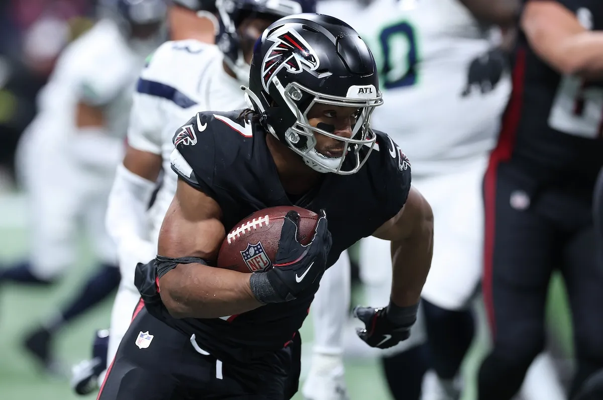 Falcons Linked to Intriguing RB Partner for Bijan Robinson - Newsweek