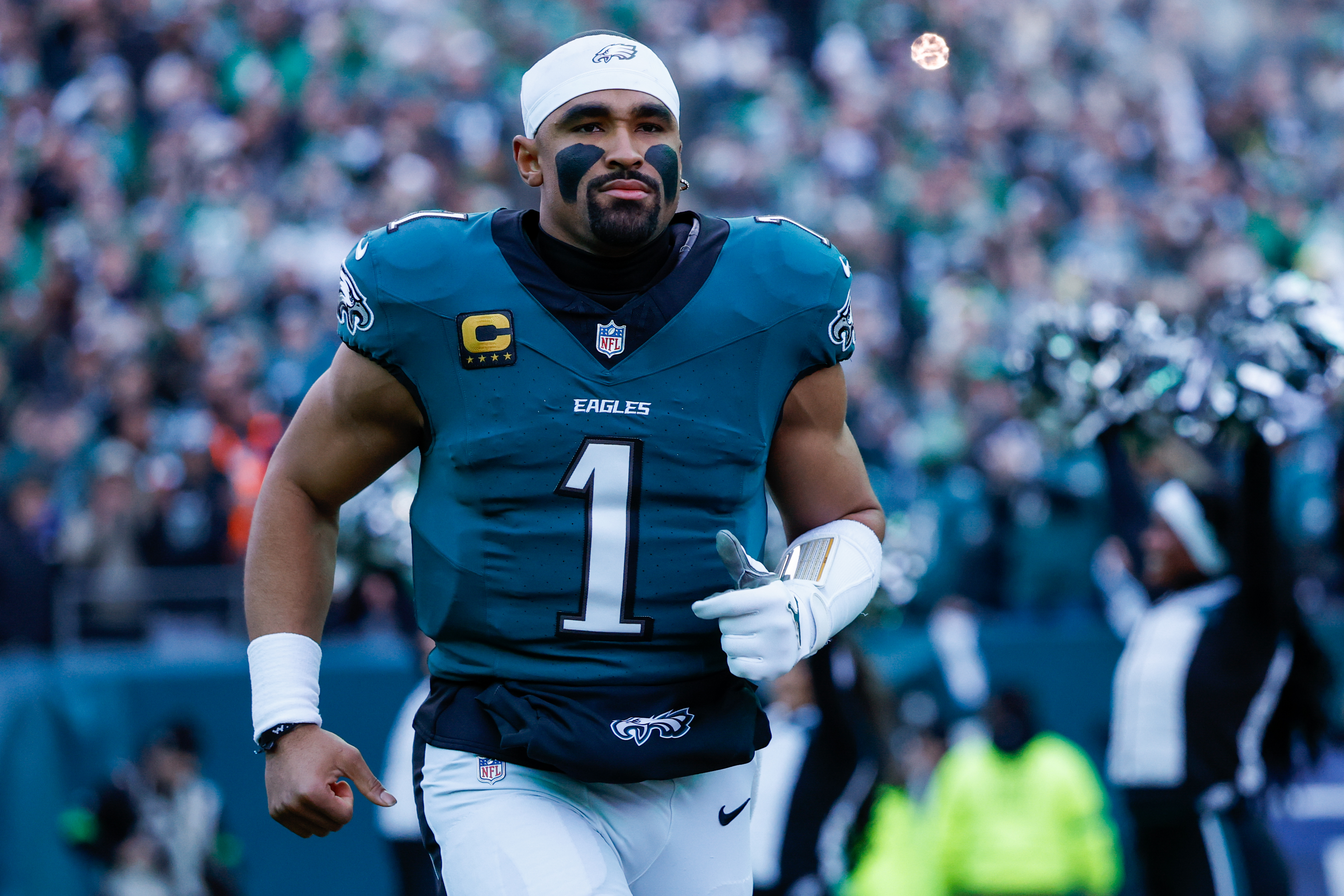 Eagles Predicted to Put Pressure on Jalen Hurts With New Quarterback