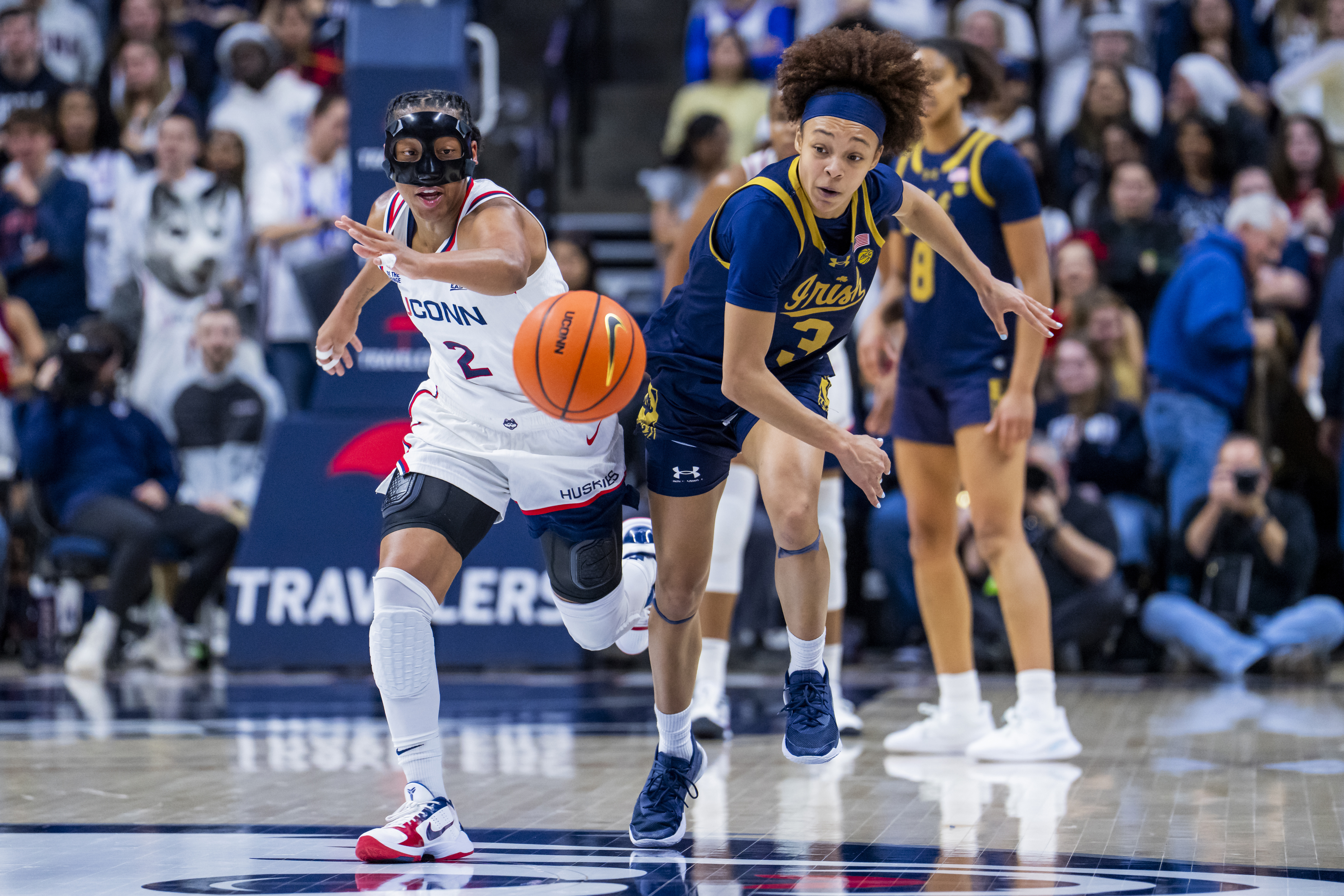 Notre Dame's Hannah Hidalgo Puts UConn on Upset Alert Before Elite 8 Clash