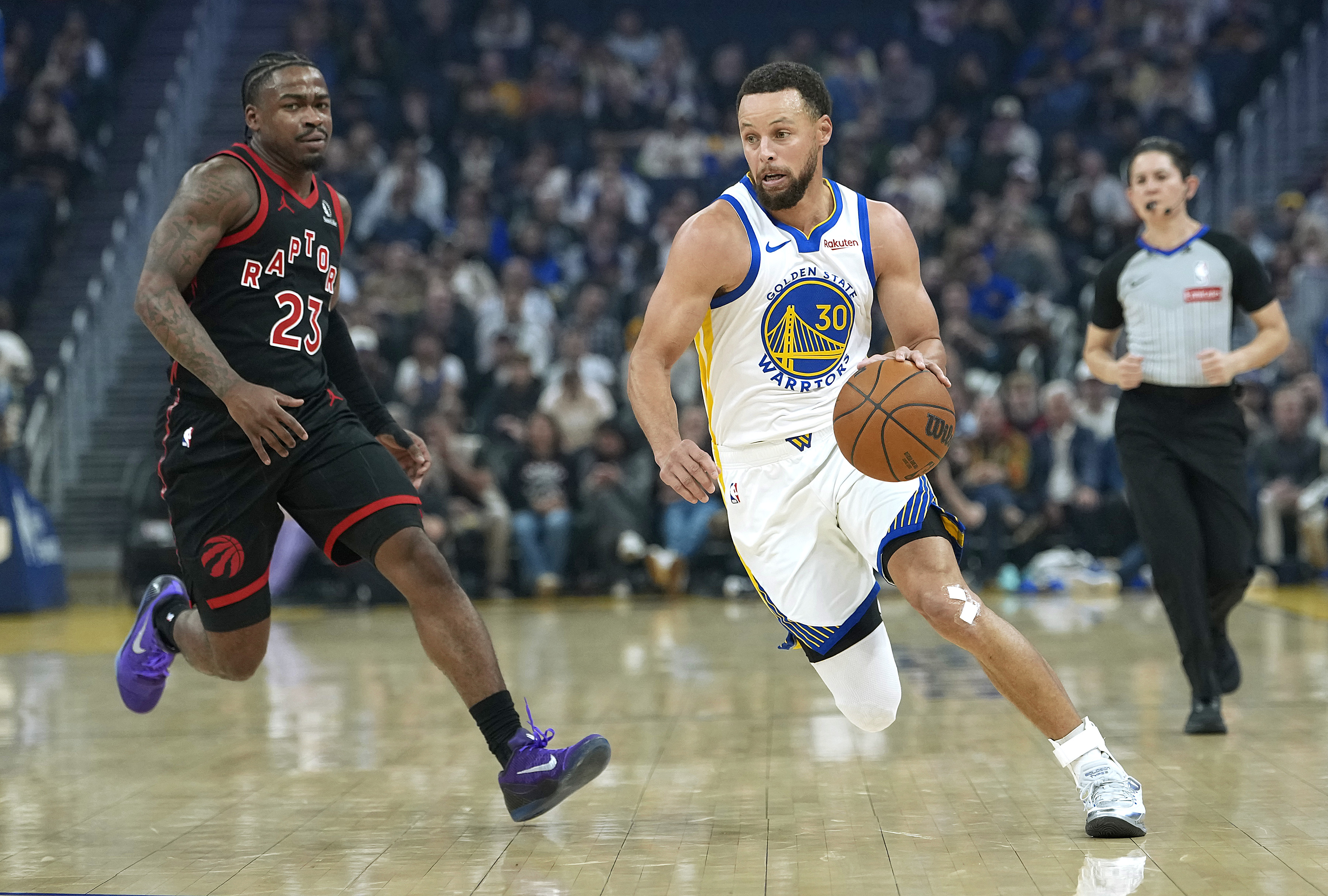 Warriors Share 'Cautiously Optimistic' Stephen Curry Injury Update