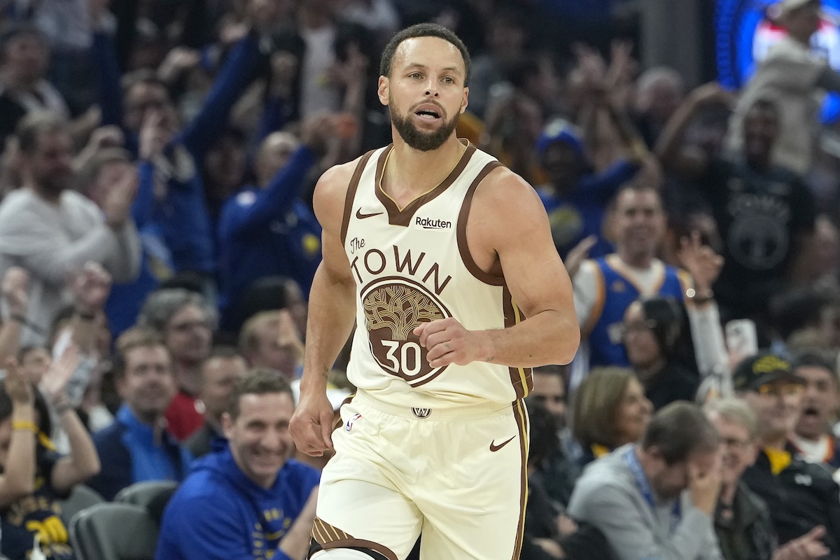 Warriors Could Add NBA Champion in Draft Trade to Aid Stephen Curry