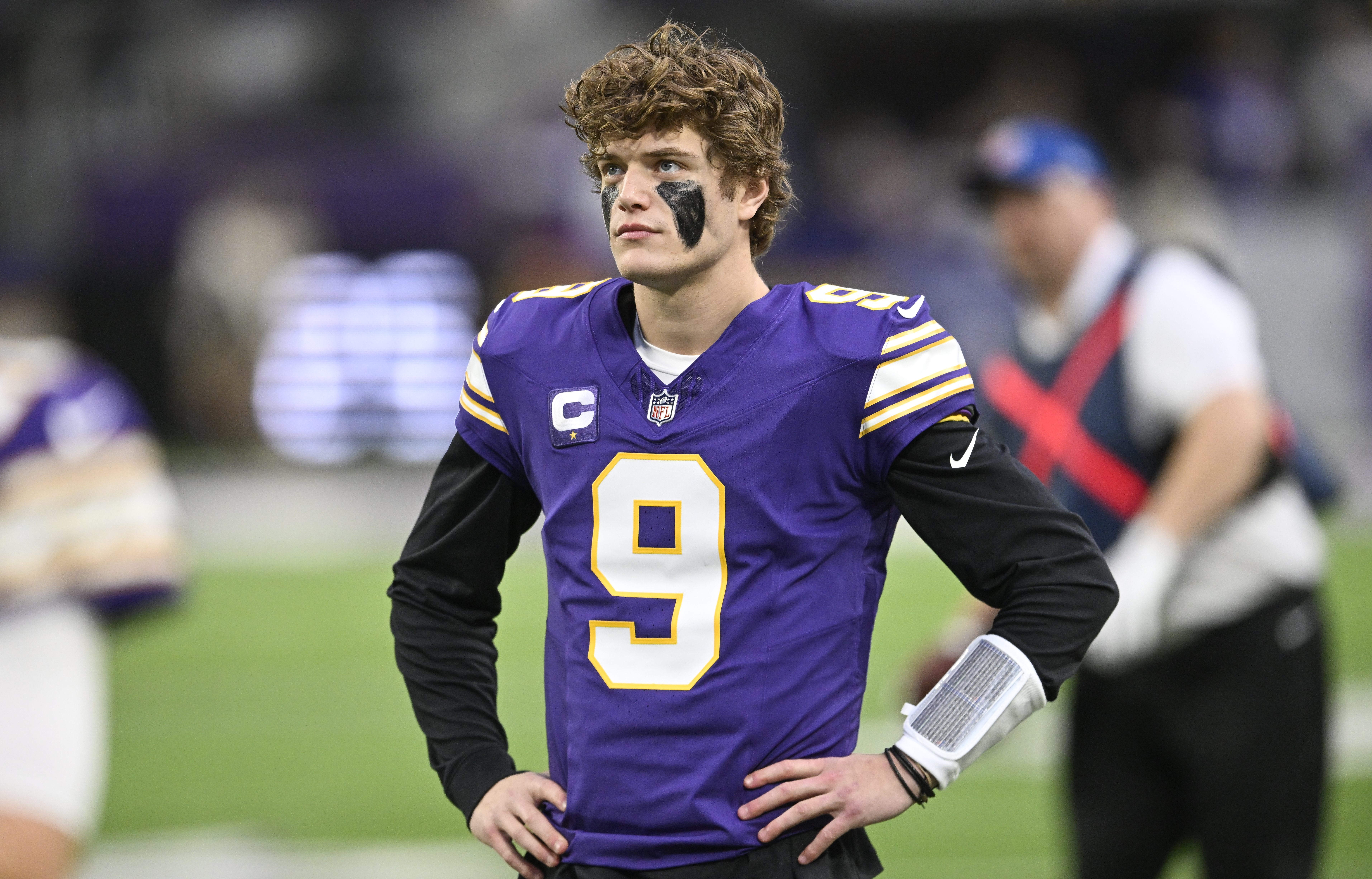 NFL Insider Names 2-Time Pro Bowler Vikings’ Top JJ McCarthy Replacement