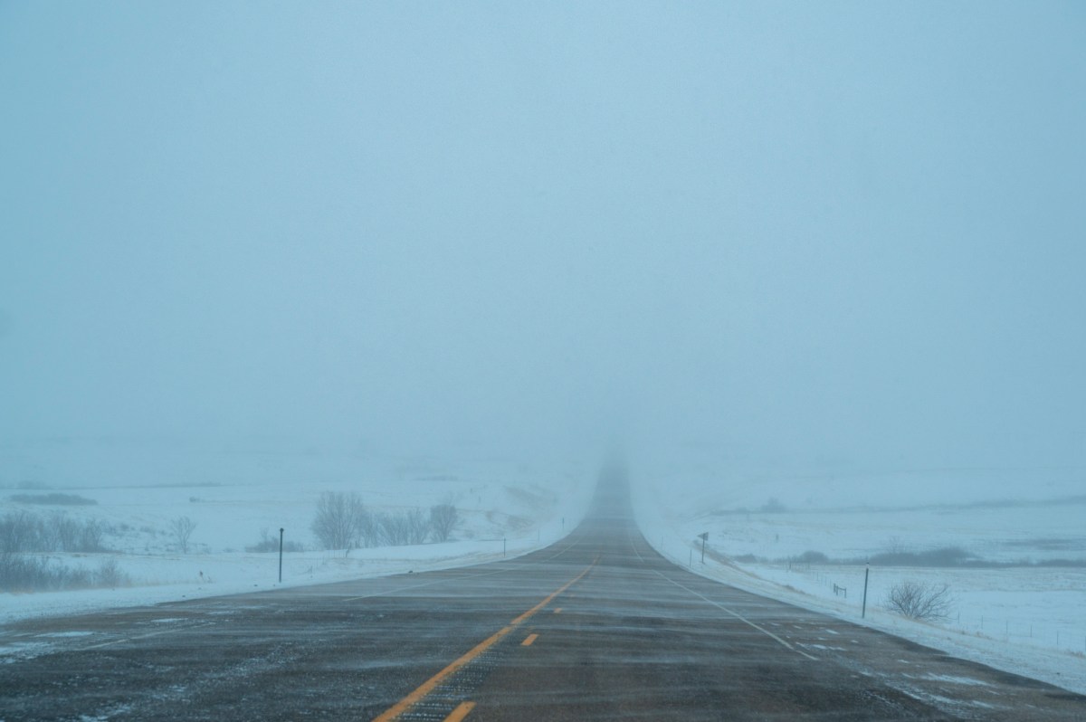 Heavy Snow Warning As up to 15 Inches to Hit&mdash;&lsquo;Hazardous&rsquo;