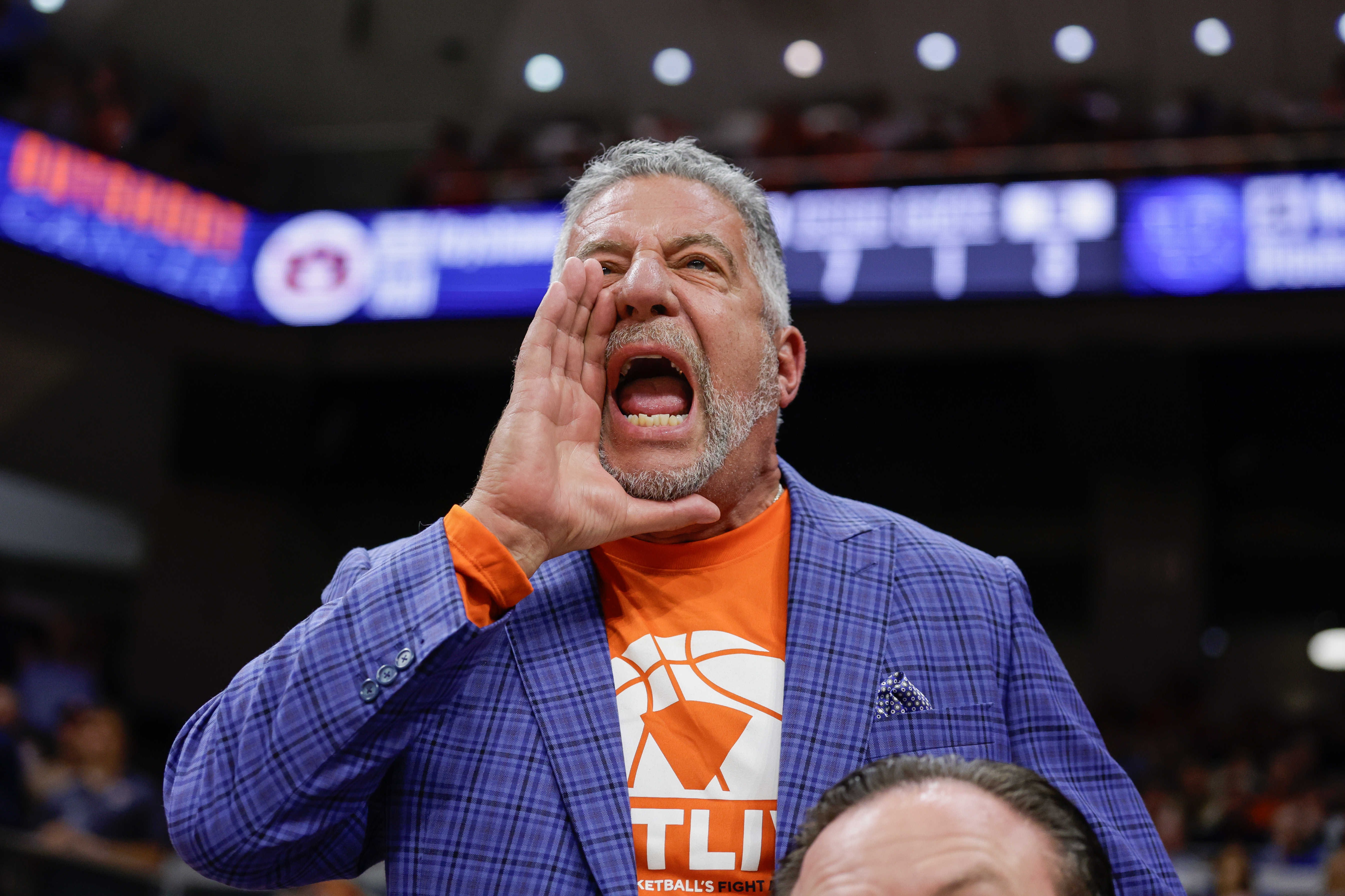 Bruce Pearl Draws Criticism for Actions During Auburn's SEC Tournament Loss