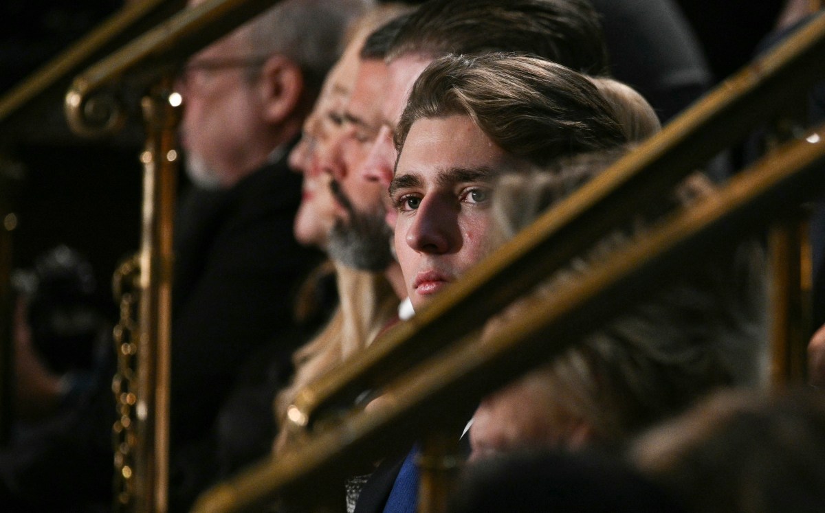 Barron Trump Faces Call to Enlist Amid Iran War by Ex-Governor: 'Courage'