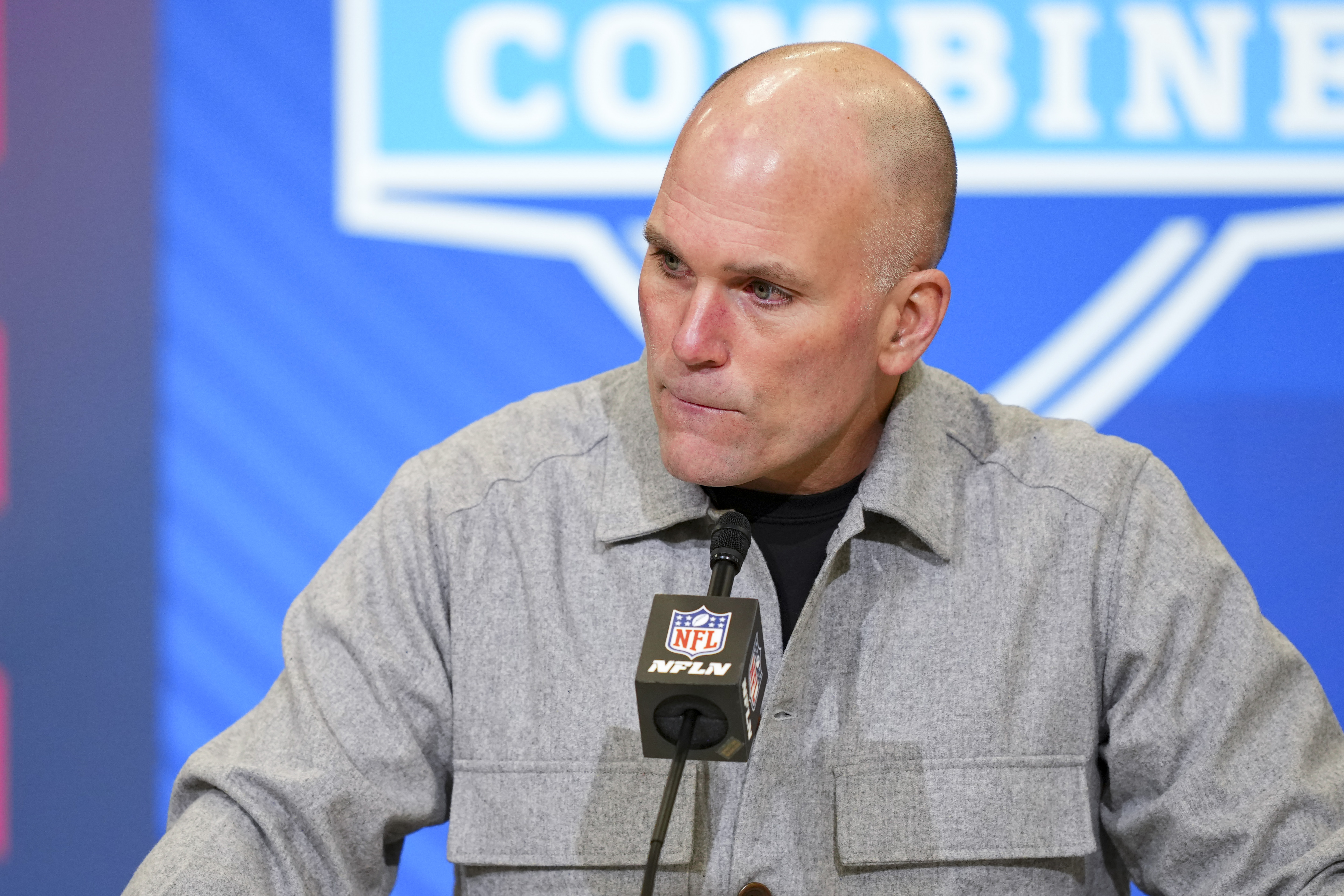 Ravens Named Franchise Tag 'Loser' as Bears Try to Nab Star