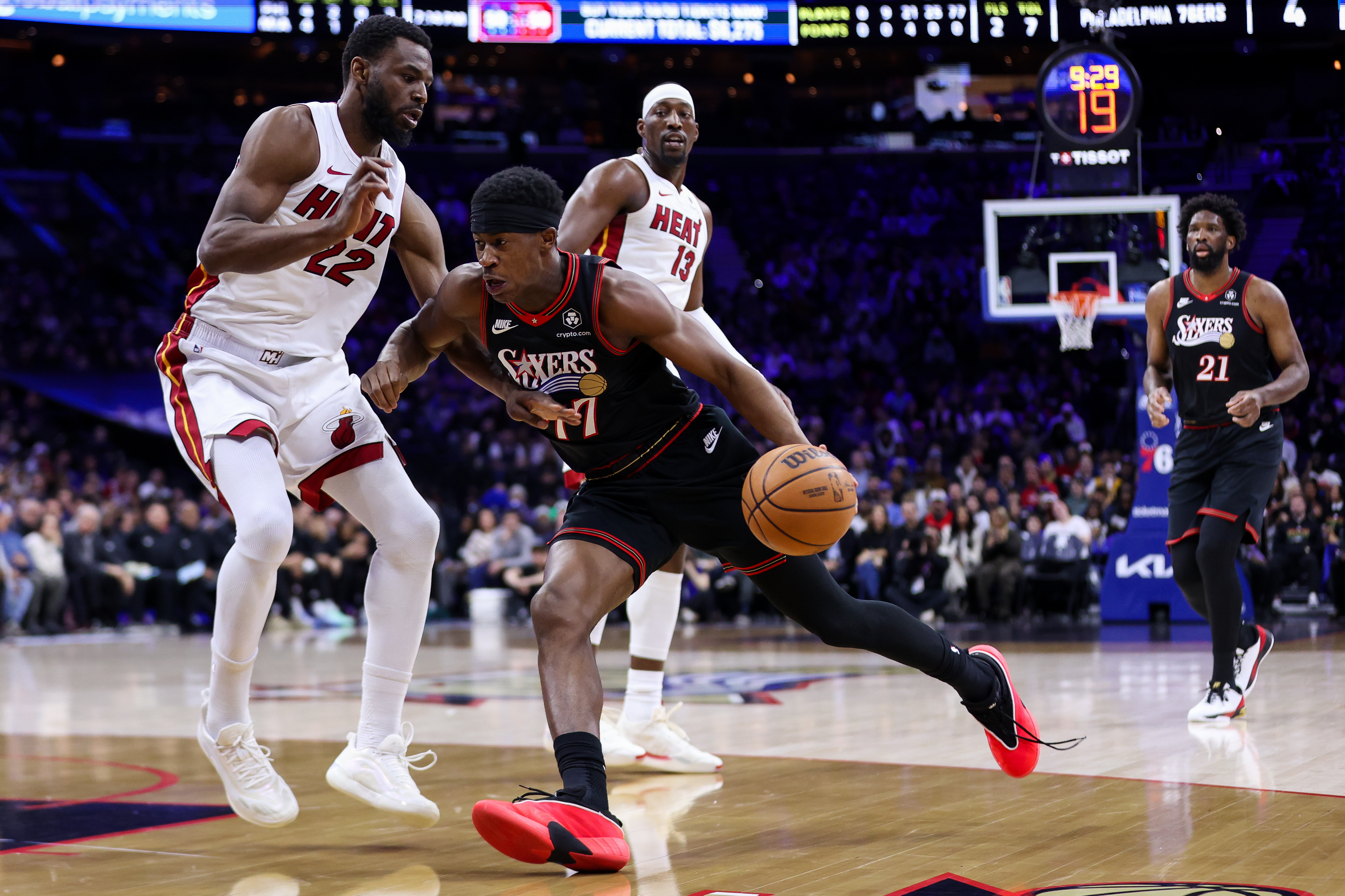 FanDuel Promo Code: Get $100 Bonus For Spurs-76ers, Pistons-Cavs, NBA Games