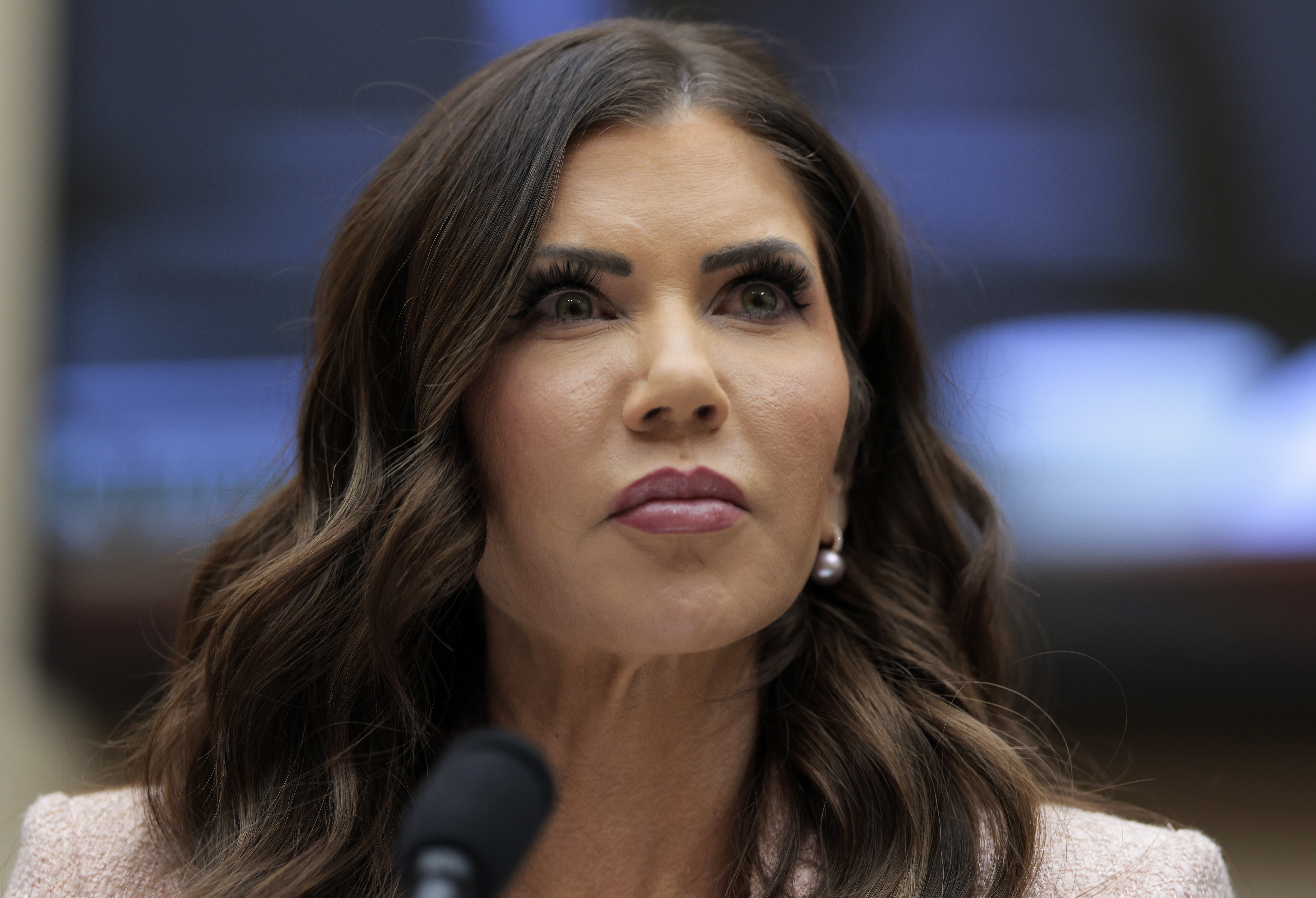 Kristi Noem Spend $20,000 Dollars on Horse Rental: List of Known Ad Costs