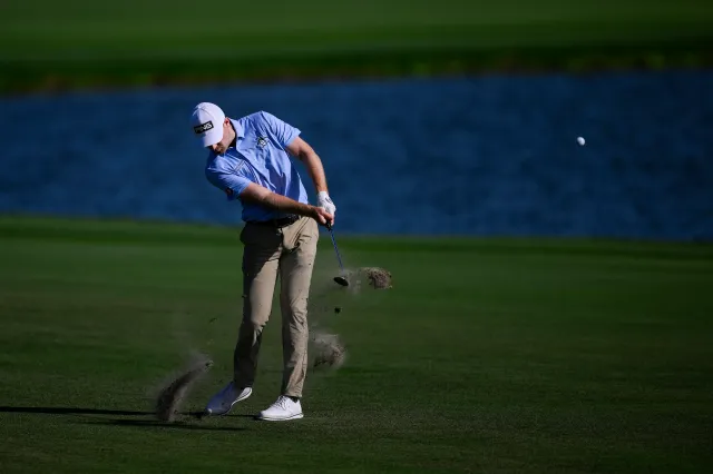 A golfer suddenly withdrew from the Valspar Championship on Friday.