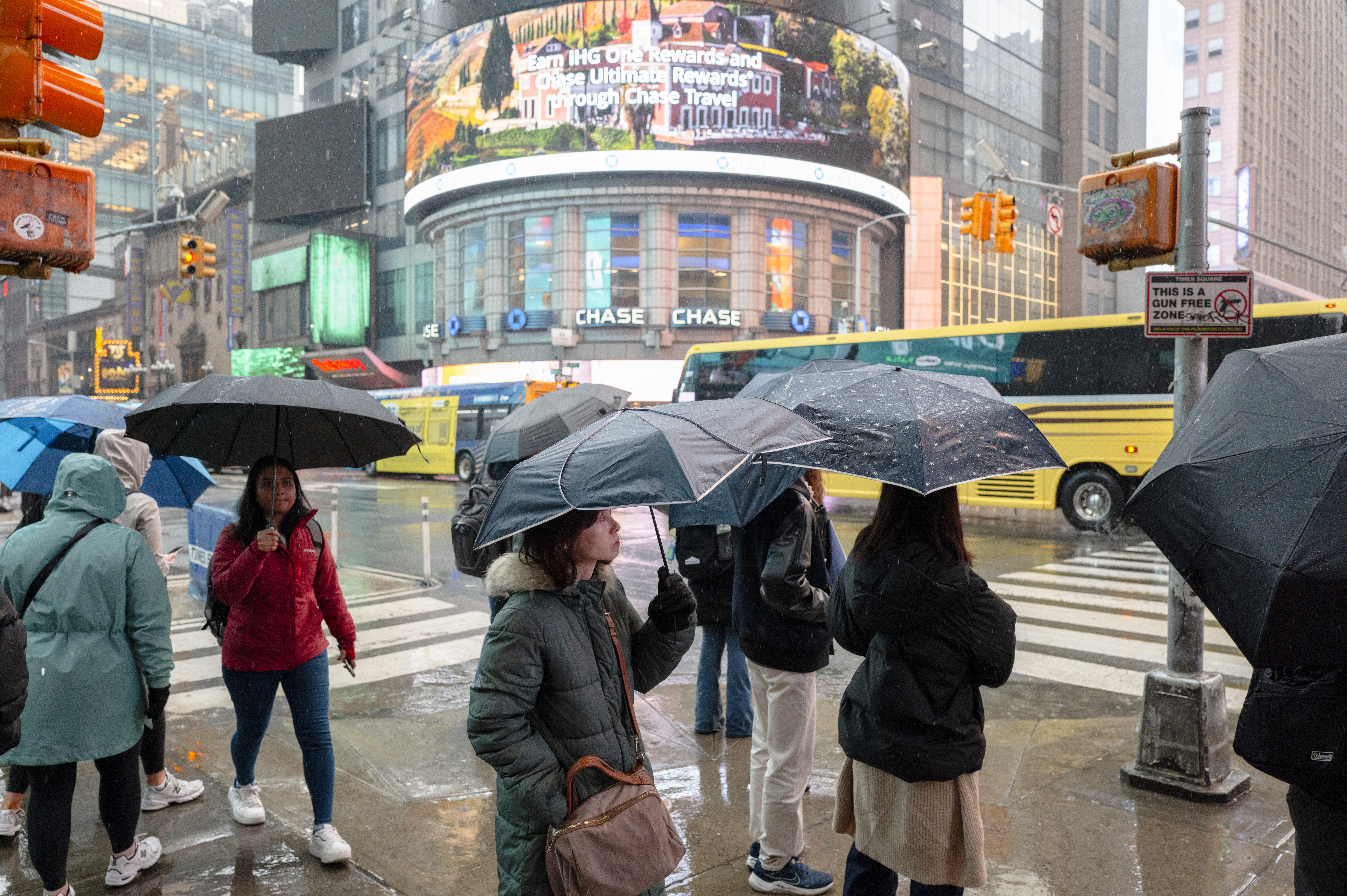 Old Farmer's Almanac Predicts April Weather in Each State