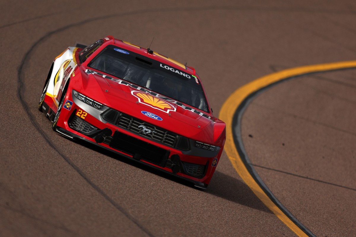 How to Watch Straight Talk Wireless 500: Live Stream NASCAR Cup Series, TV Channel