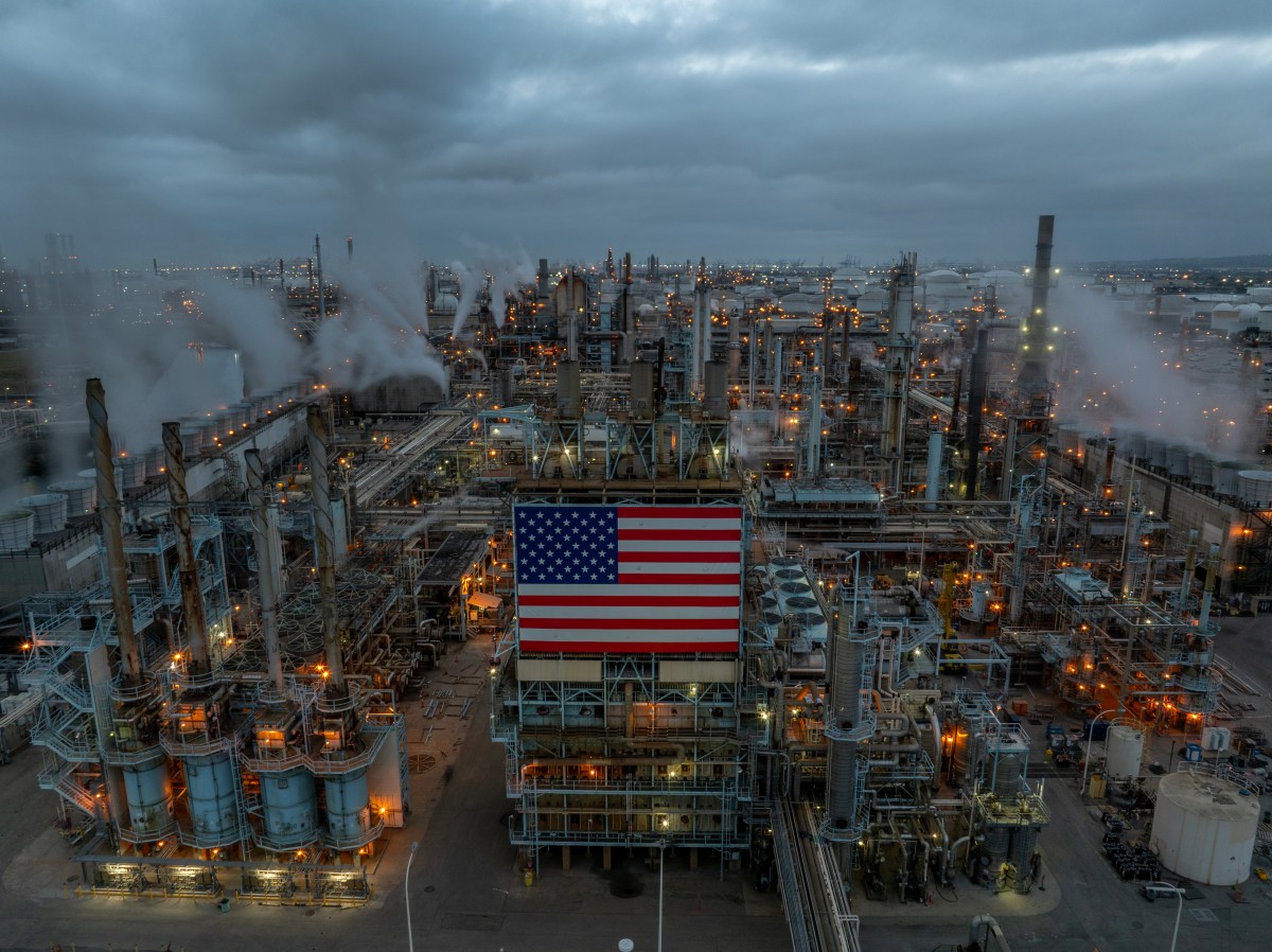 Unpacking Trump's Oil Reserve Release: A Bid to Tame Gas Prices