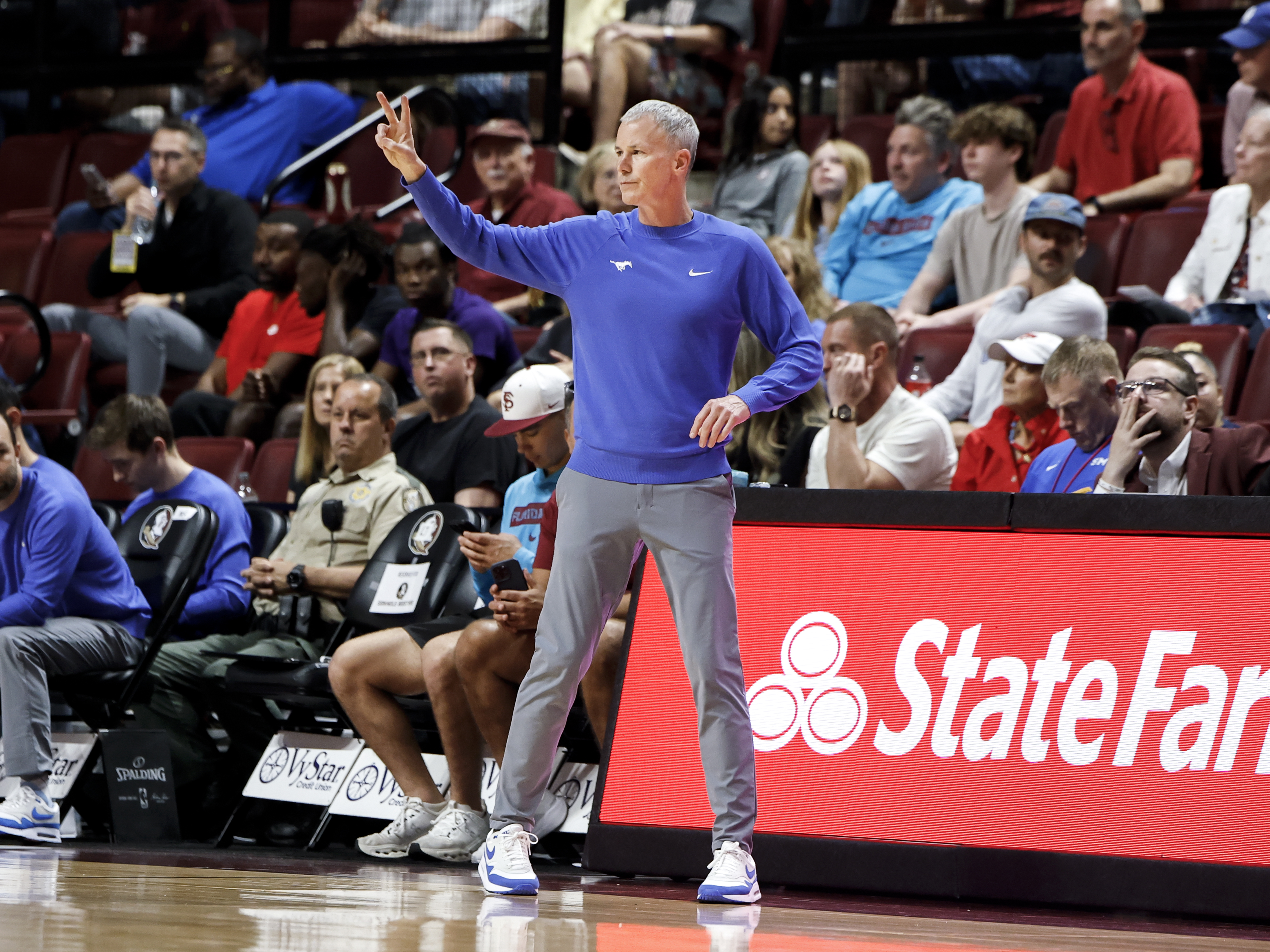 DraftKings Promo Code For March Madness: Bet $5, Get $200 On Any Game