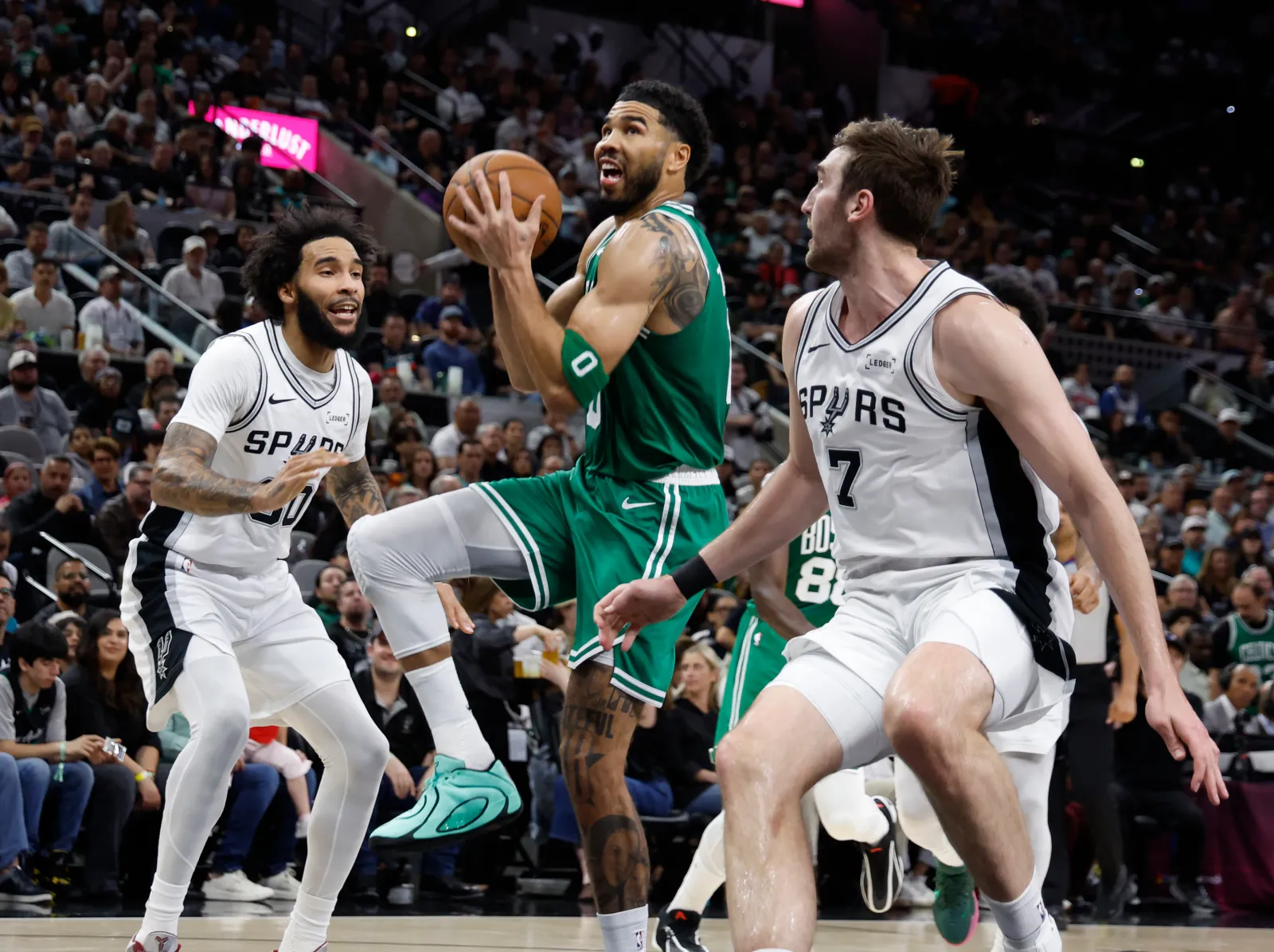 Unlock $100 with Sleeper Promo Code NEWSWEEKXL for Tonight's NBA Action