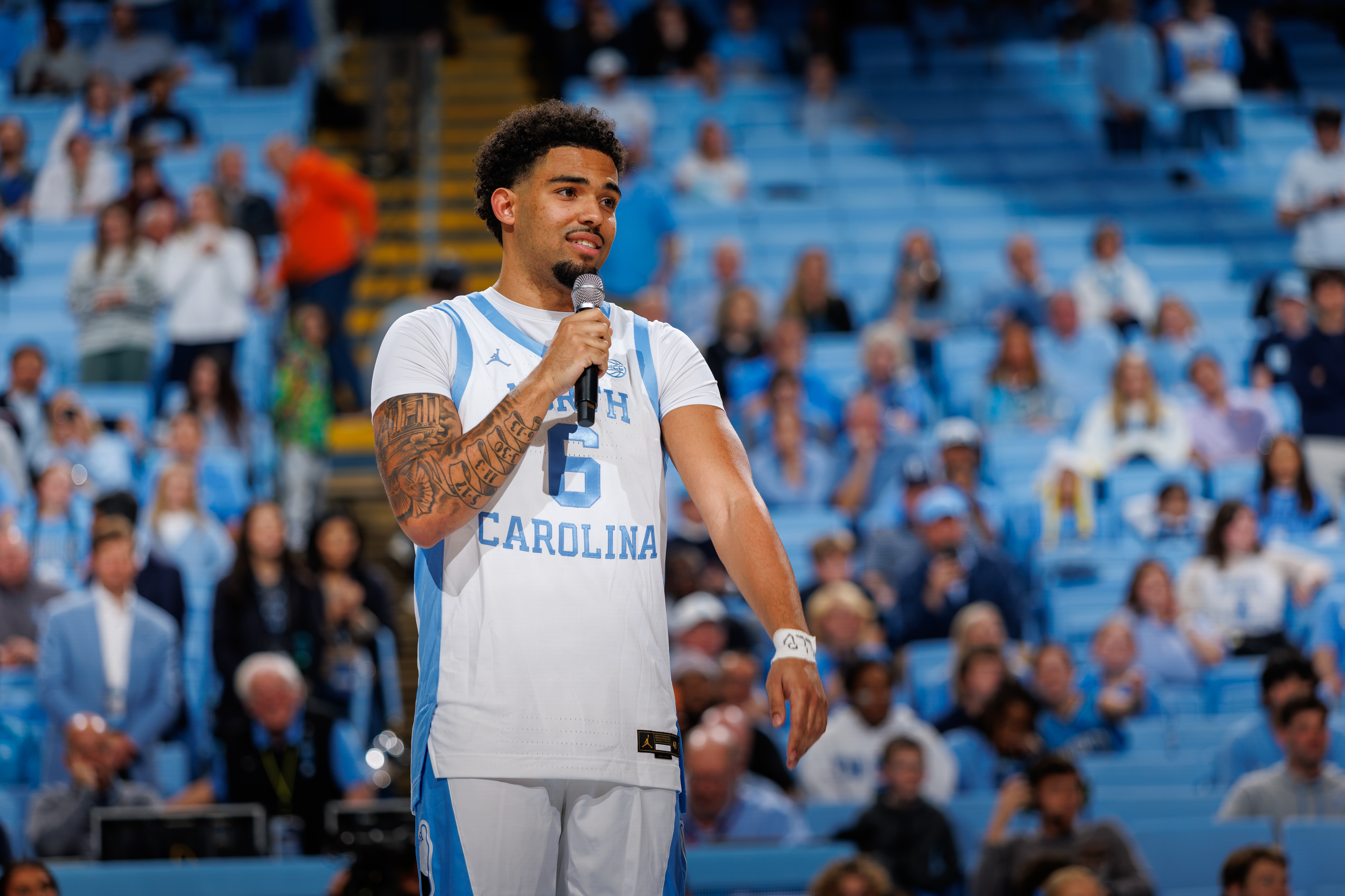 Hubert Davis' Son Posts Cryptic Message After Removing UNC on Social Media