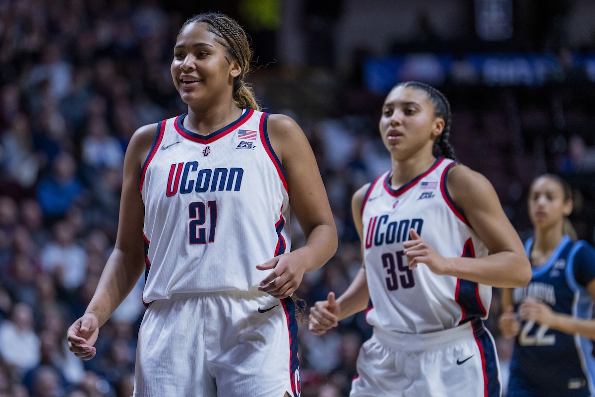UConn faz Azzi Fudd, Sarah fazer um anúncio forte antes do March Madness