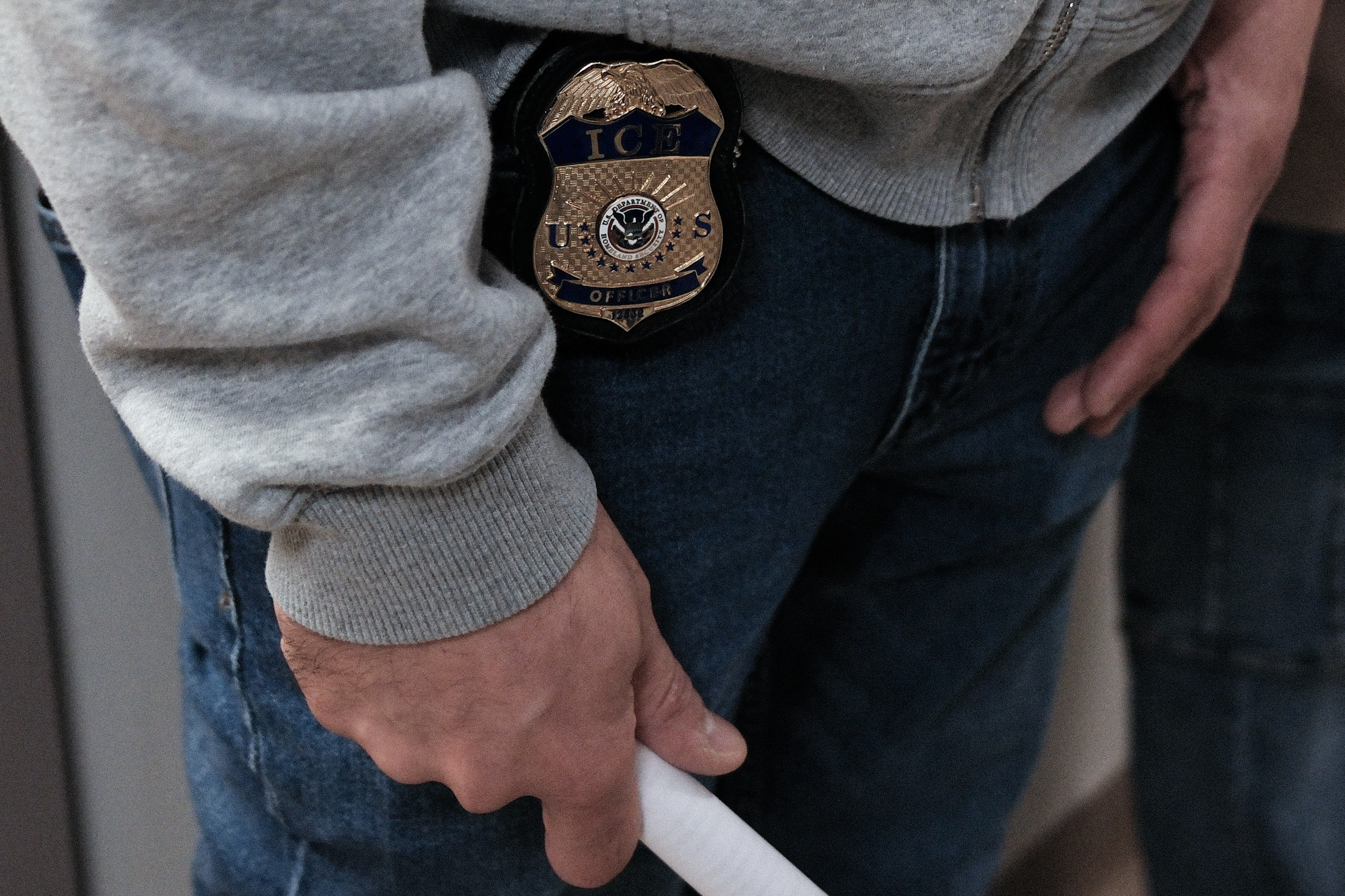 ICE Agent's Mistake Lands Man in Detention After Green-Card Appointment