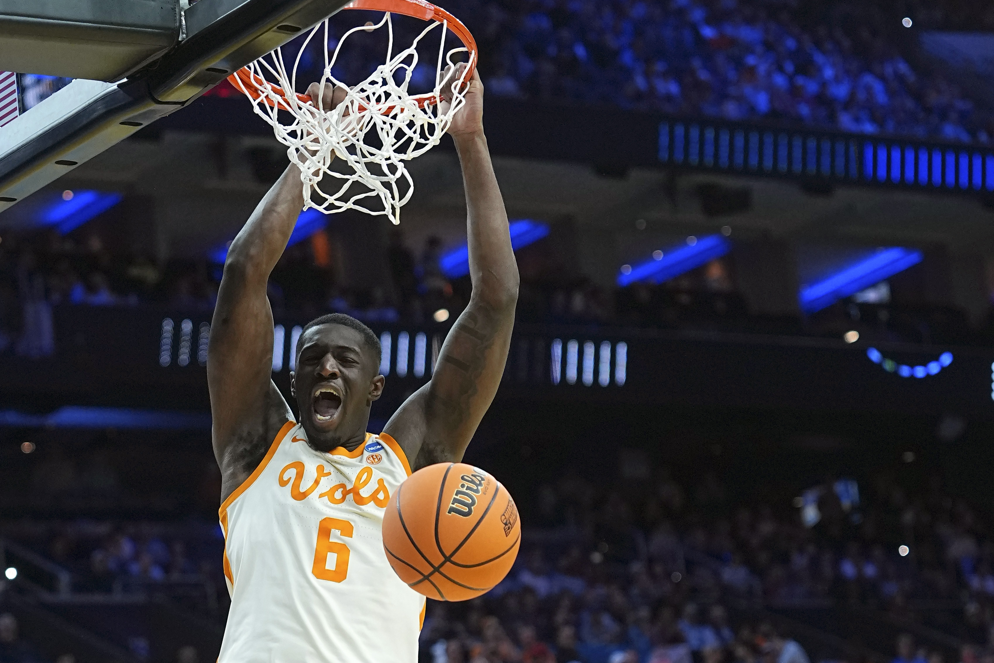 How to Watch Tennessee vs Virginia: Live Stream NCAA Tournament for Free, TV Channel