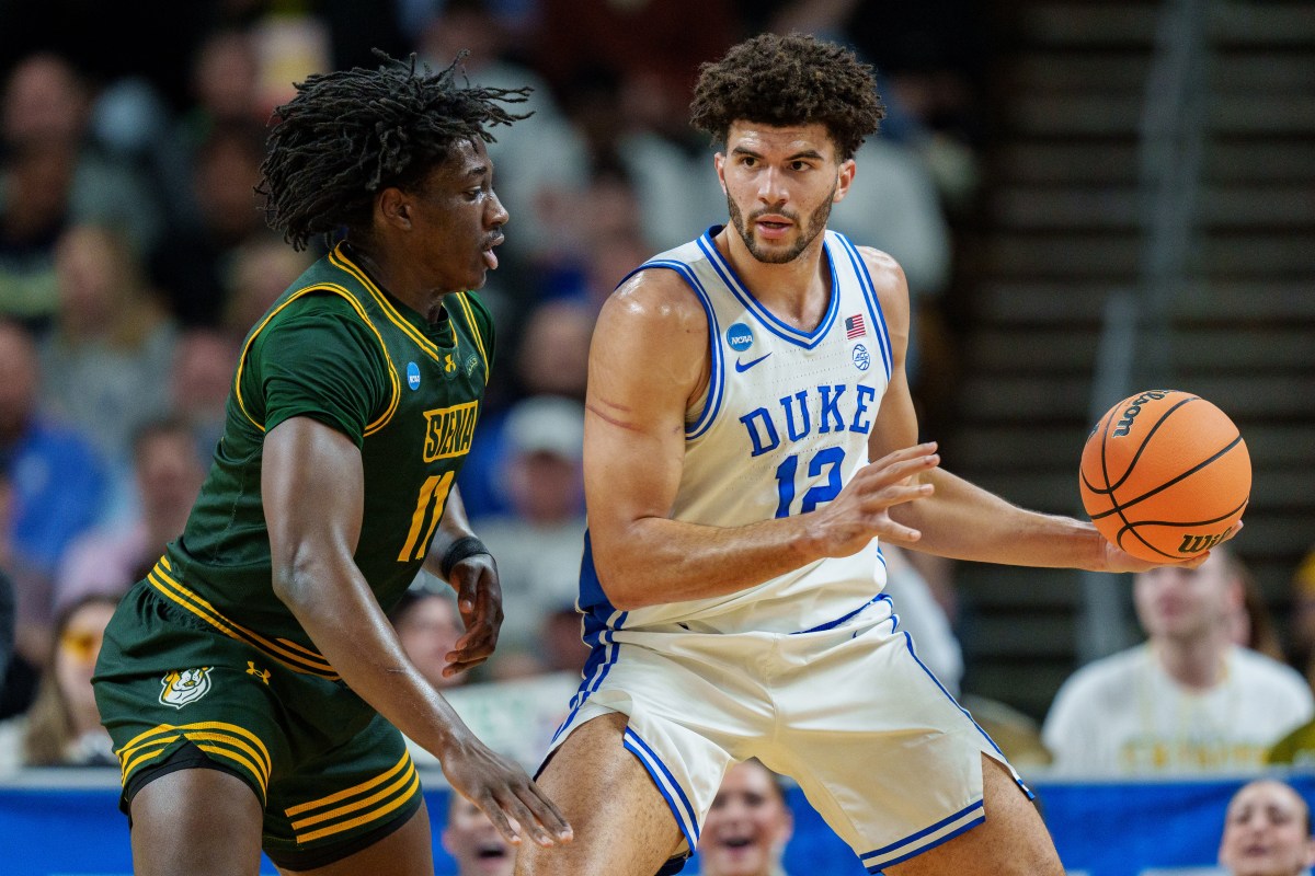 Duke Makes NCAA History in Disappointing Start to March Madness