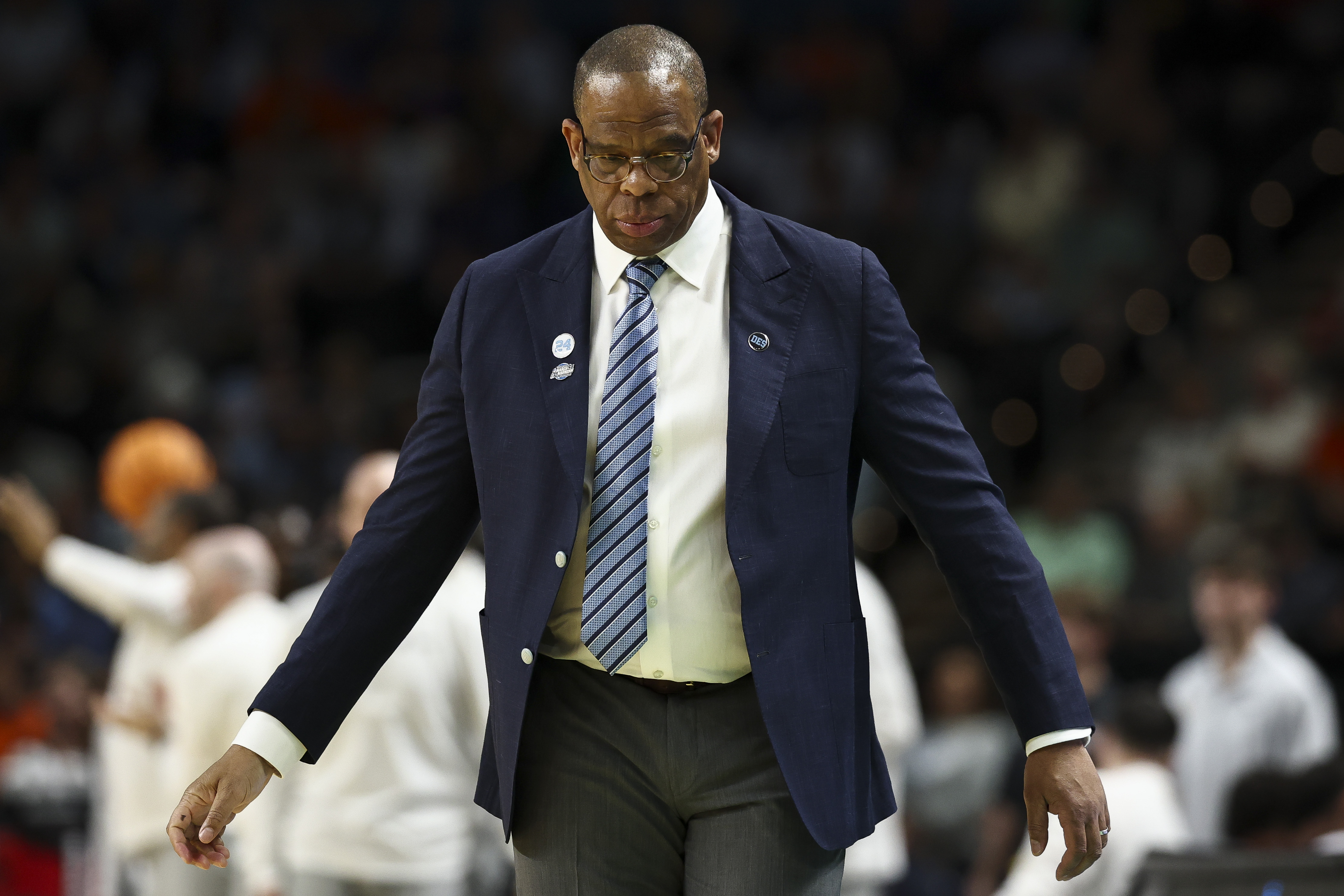 Latest Hubert Davis News Fuels Growing UNC Exit Rumors