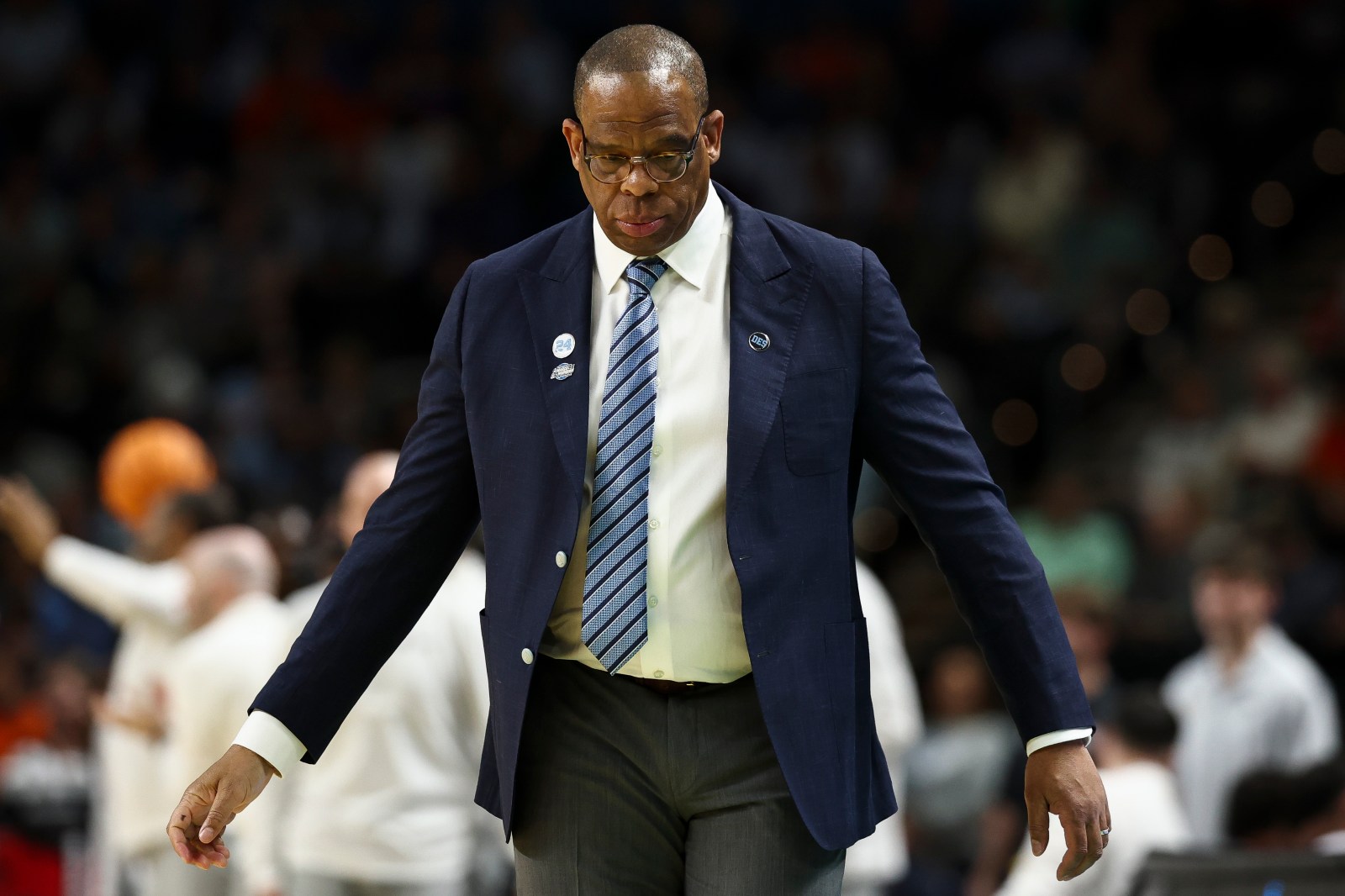 newsweek.com - Matt Audilet - Latest Hubert Davis news fuels growing UNC exit rumors