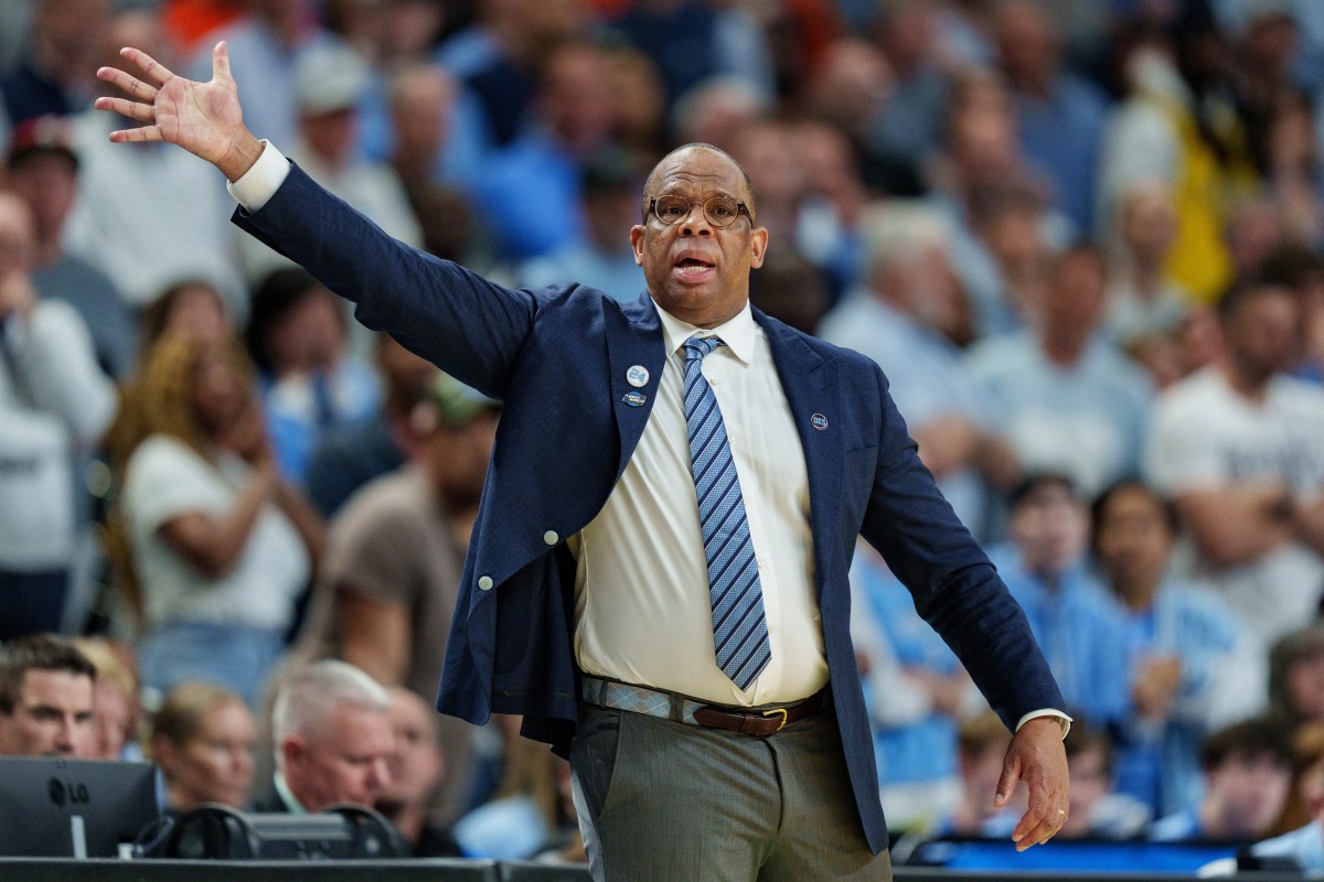Hubert Davis Gives Emphatic 'Yes' as UNC Decision Looms: Report