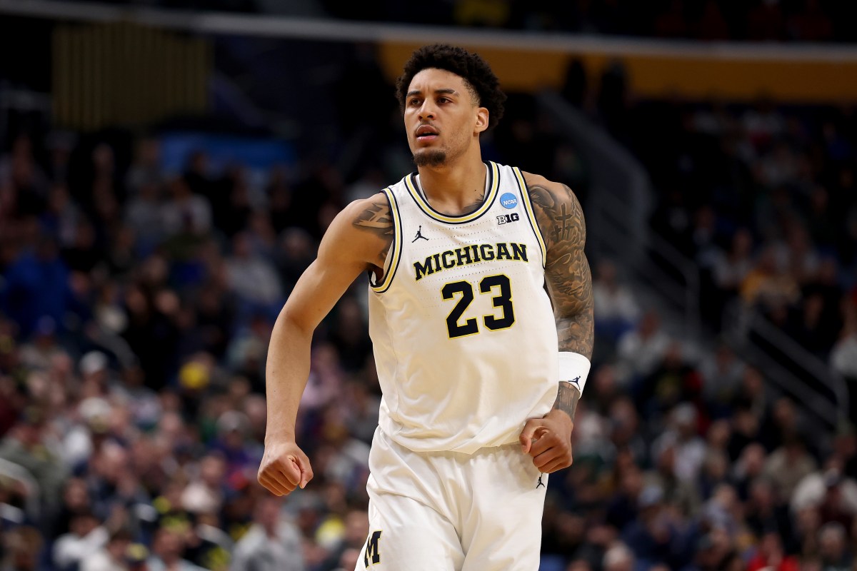 How to Watch Michigan vs Tennessee: Live Stream NCAA Tournament Elite 8, TV Channel