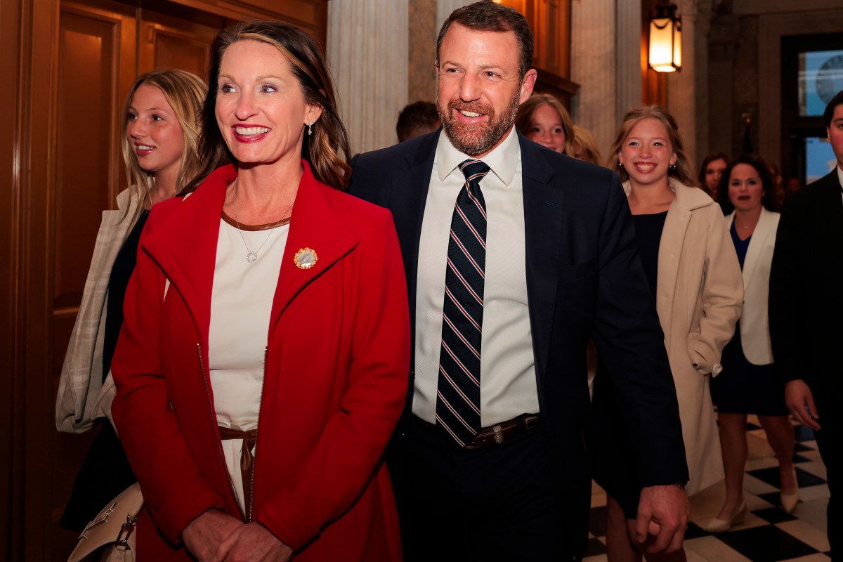 Crossing the Aisle: Democrats Back Mullin's Controversial Confirmation