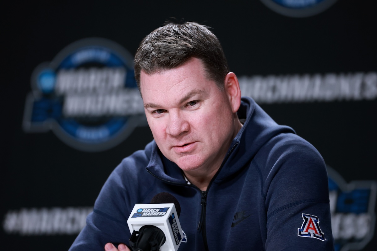 Arizona's Tommy Lloyd Makes Final Decision on North Carolina Job: Report