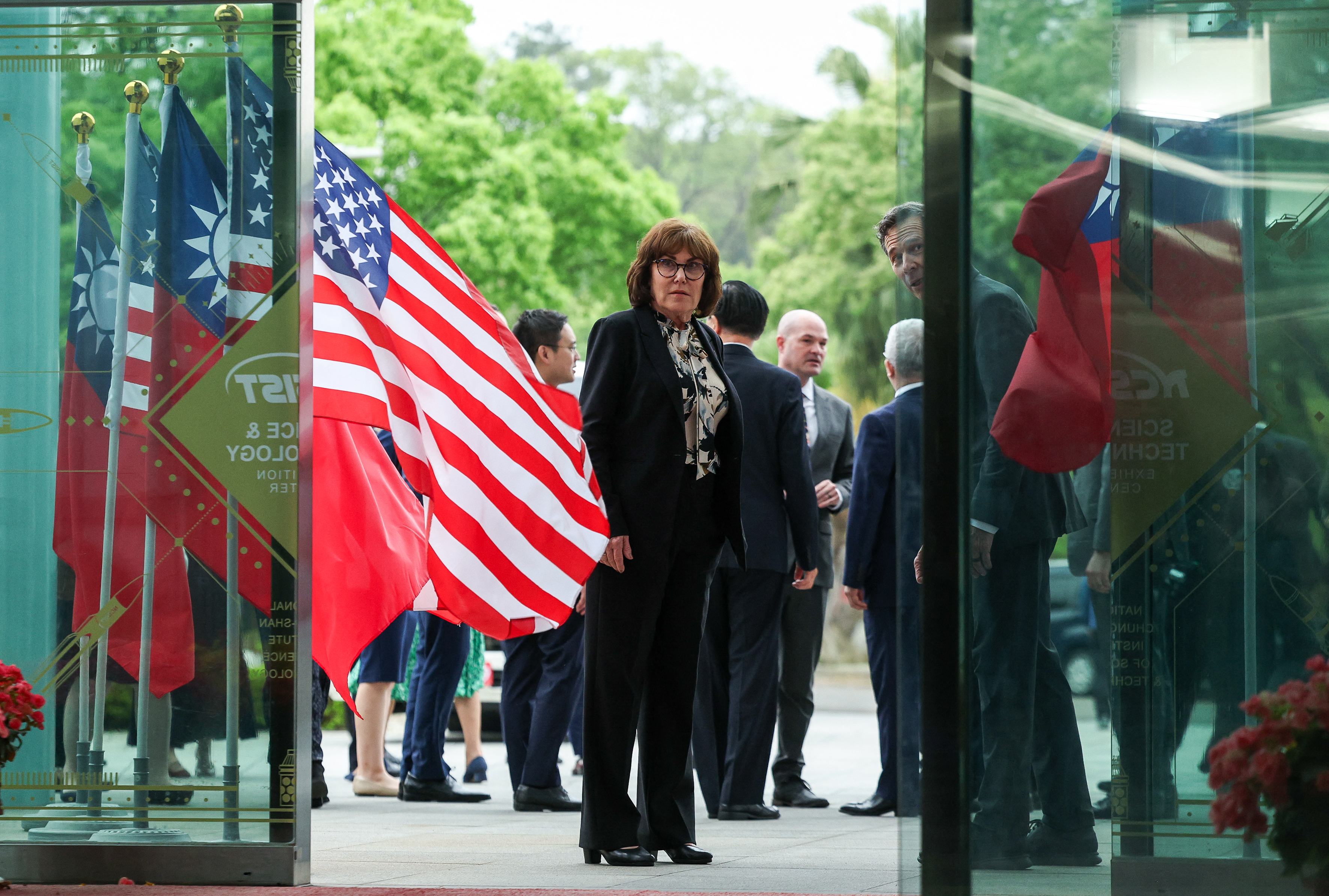 China Hits Out At US Visit To Taiwan