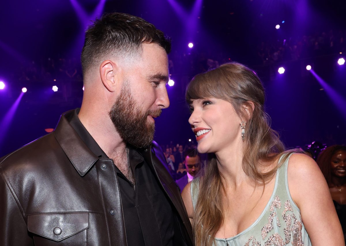 Travis Kelce caught singing 'Opalite' at 2026 iHeartRadio Music Awards