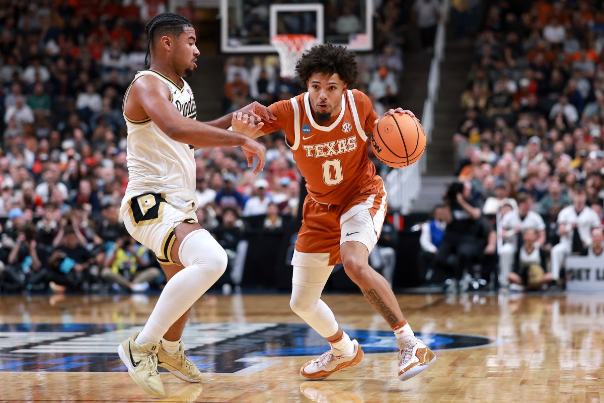 NCAA Tournament star reveals he played Sweet 16 game on broken foot