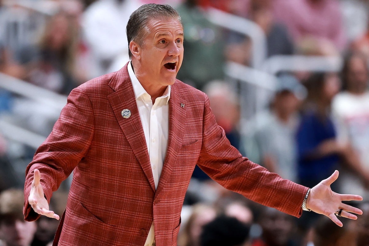 John Calipari Reacts to Arkansas Suffering 'Hard' Loss to Arizona