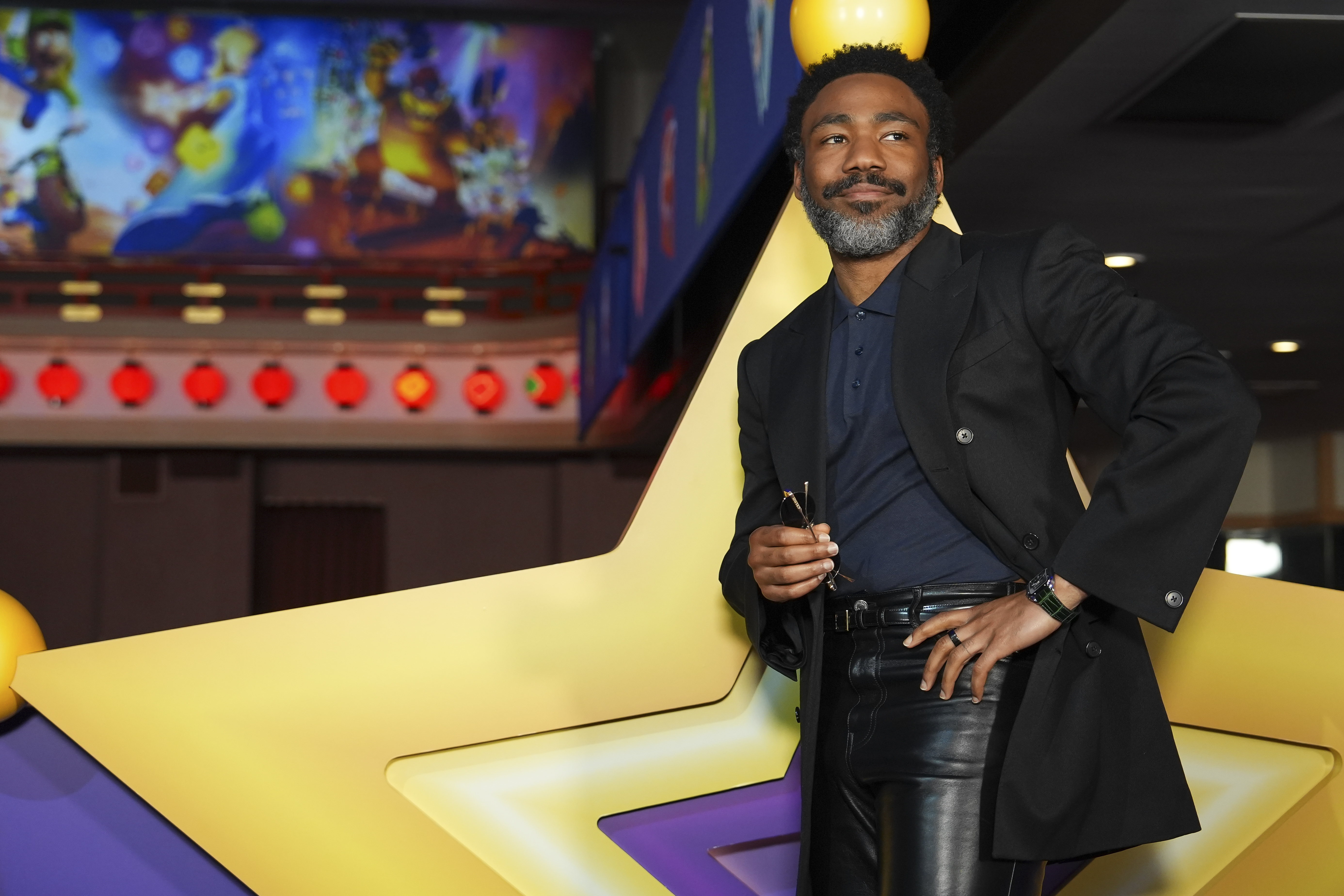 Donald Glover Throws First Pitch at Dodgers' Yoshi Bobblehead Night