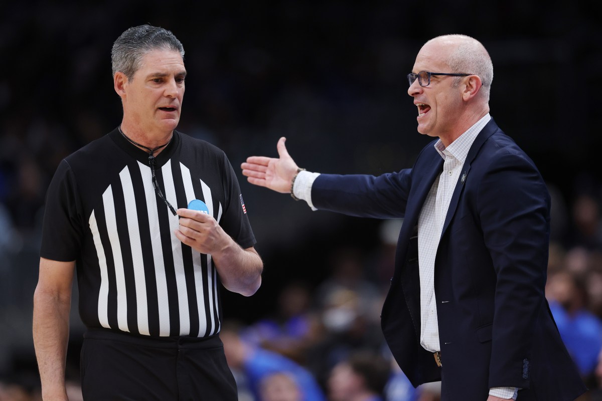 Calls mount for Dan Hurley punishment after behavior toward NCAA official