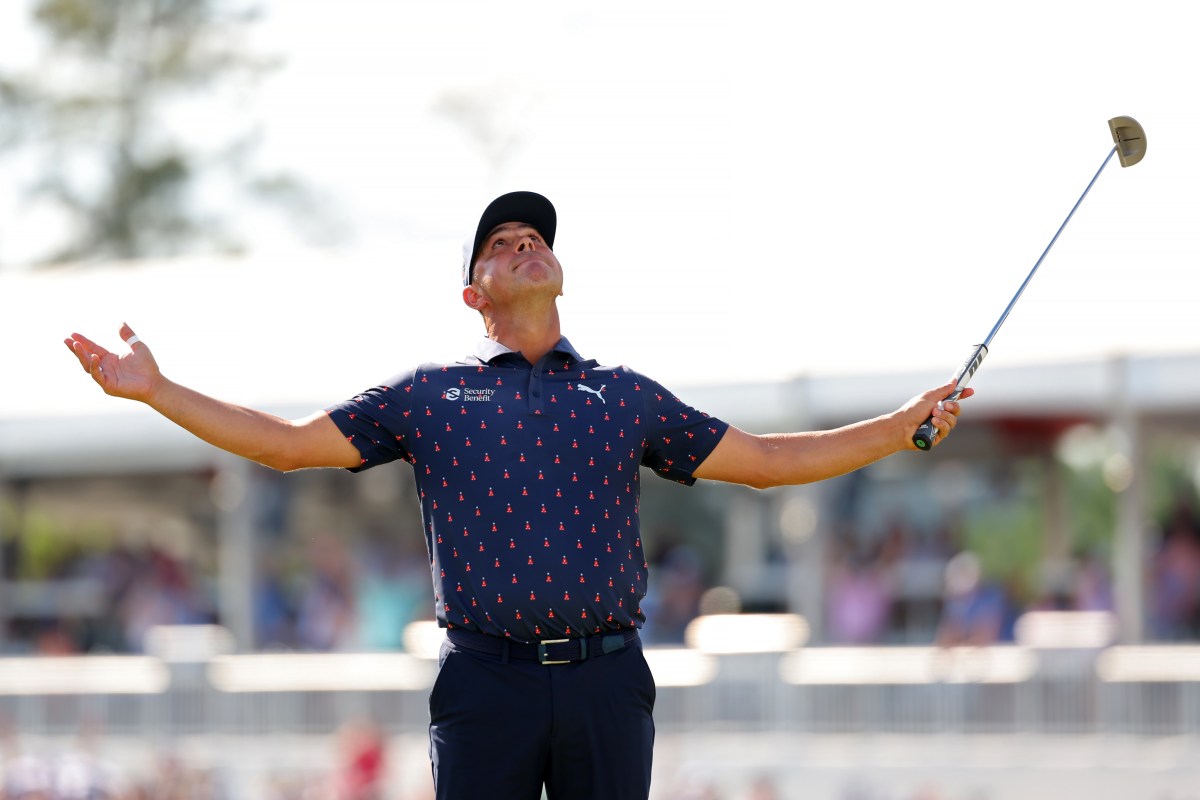 Gary Woodland cries upon winning Houston Open after 2023 brain surgery
