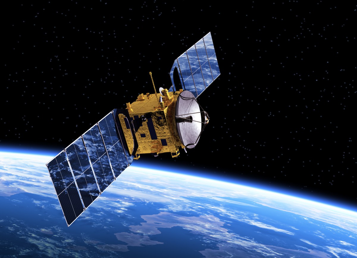 Astronomers oppose SpaceX and Reflect Orbital satellite plans over sky risks