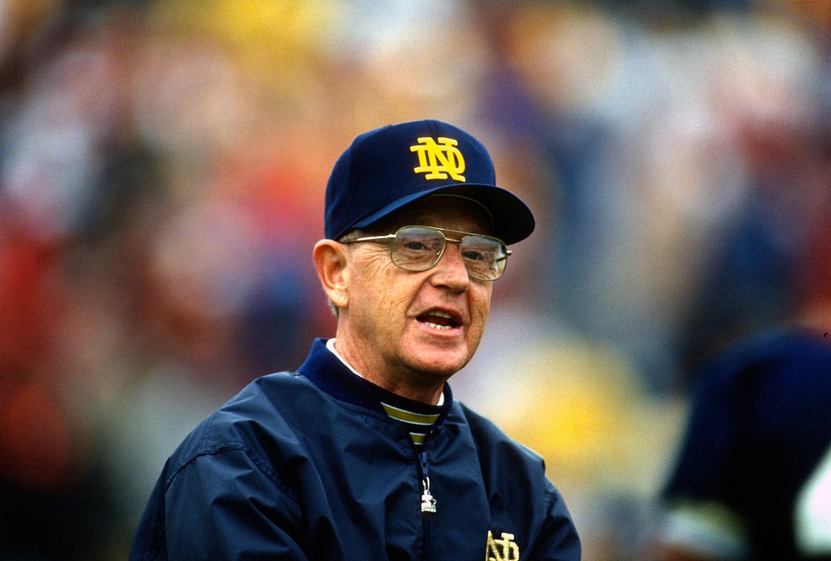 Lou Holtz, legendary Notre Dame coach, dies at 89