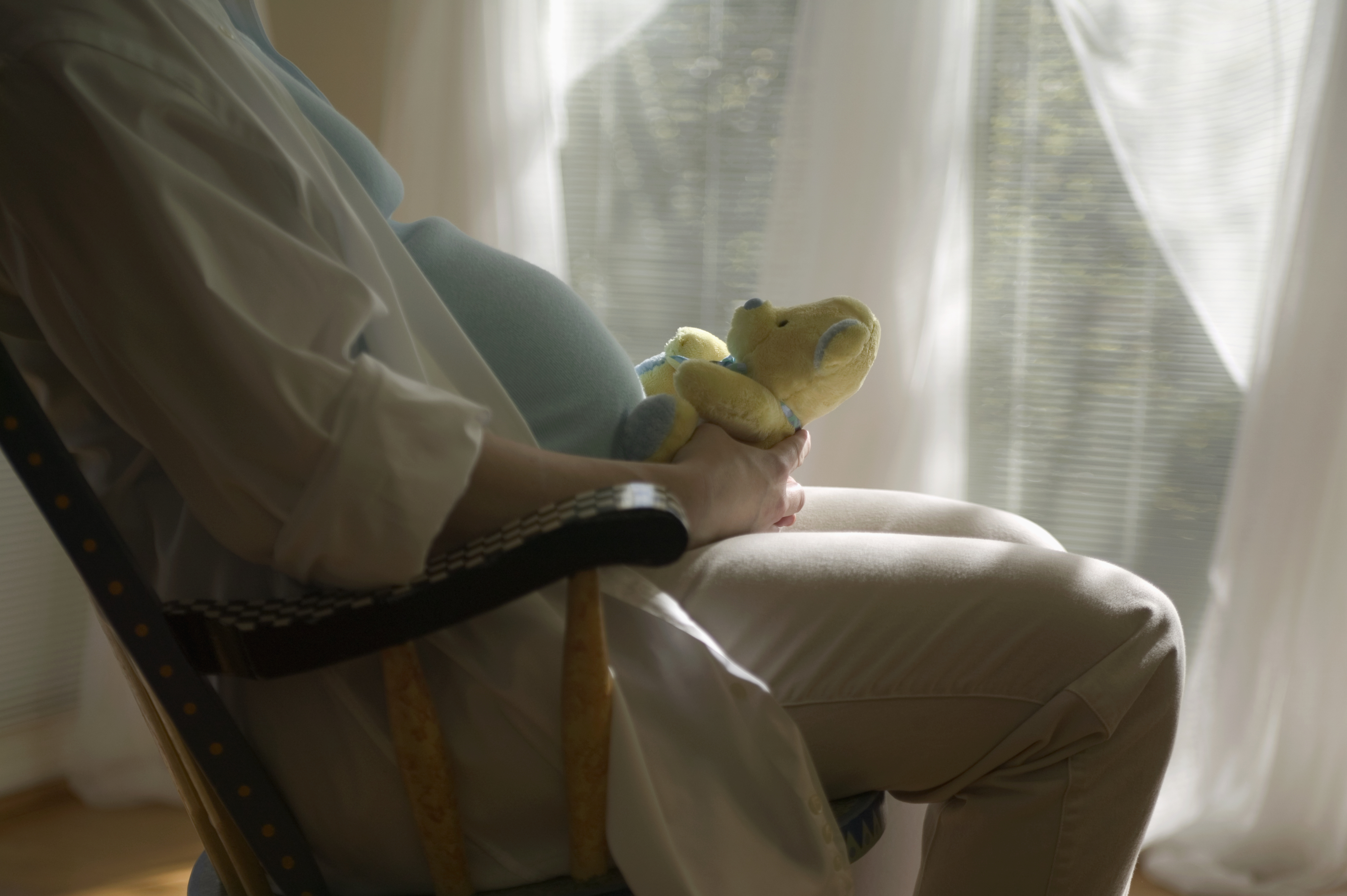 How Long Is Maternity Leave? Countries With the Best and Worst Policies