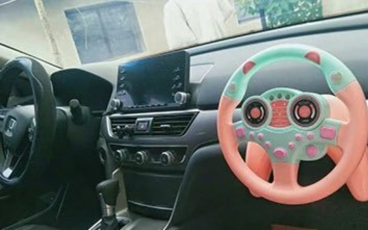 Internet Not Ready for Iranian Embassy’s Reply to Trump on Strait of Hormuz