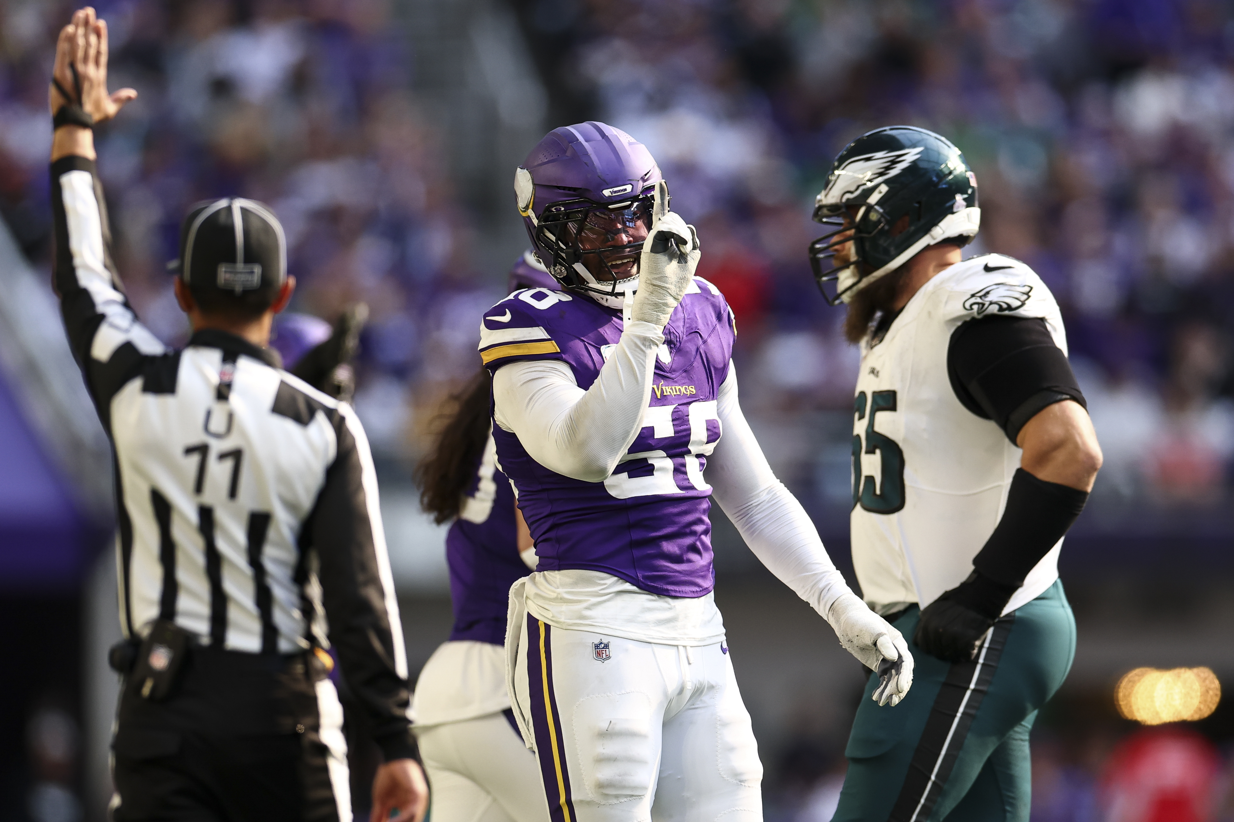 Vikings Receive Jonathan Greenard Update as Trade Rumors Swirl