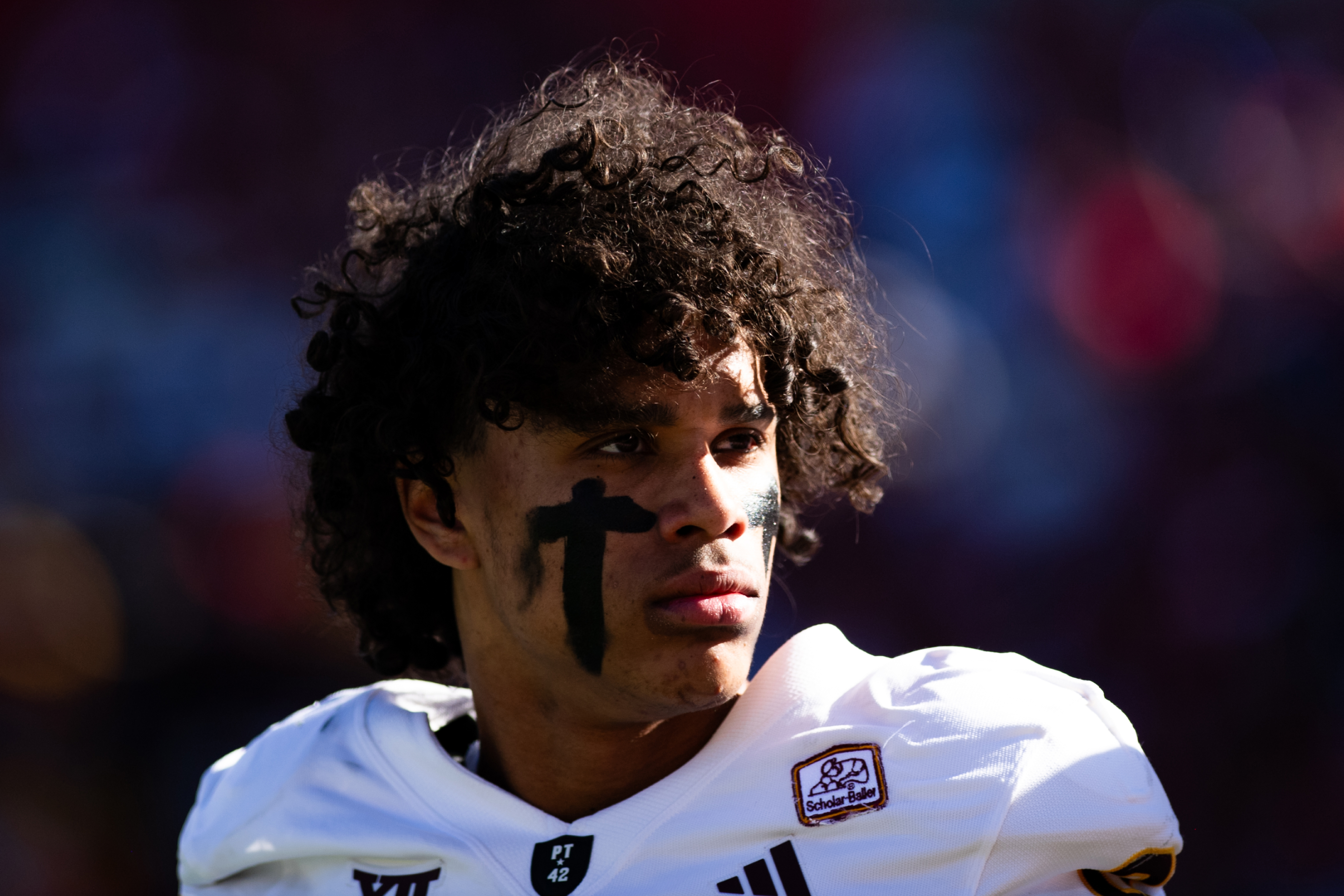 Steelers Predicted to Trade With Seahawks, Draft QB and WR