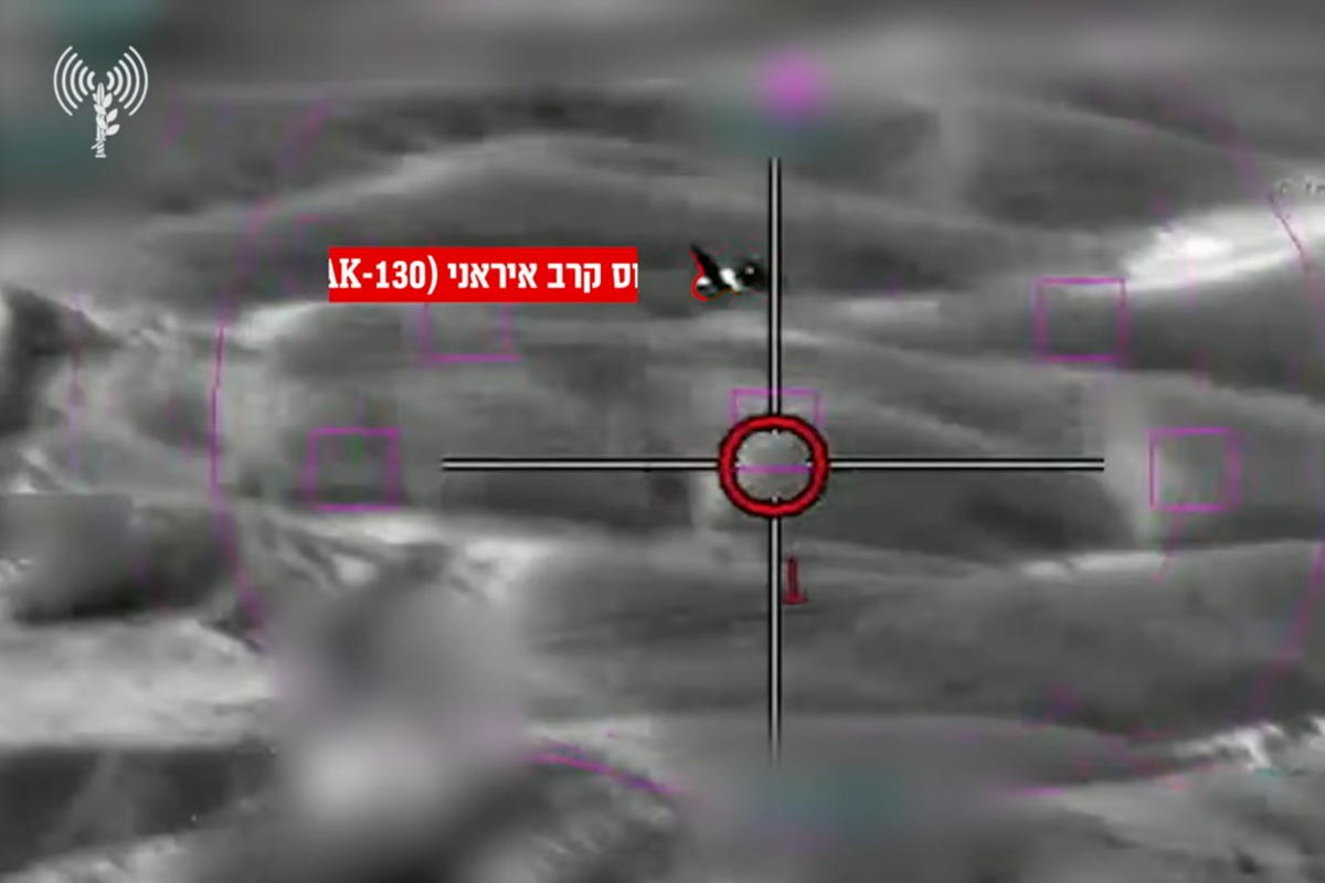 Video: F-35 fighter jet shoots down Iran YAK-130 in historic first