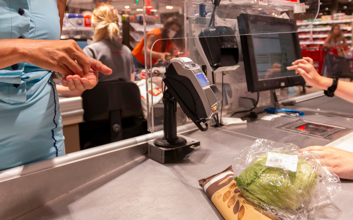 Grocery Store Worker Awarded $15,000 After Being Left Out of LinkedIn Post